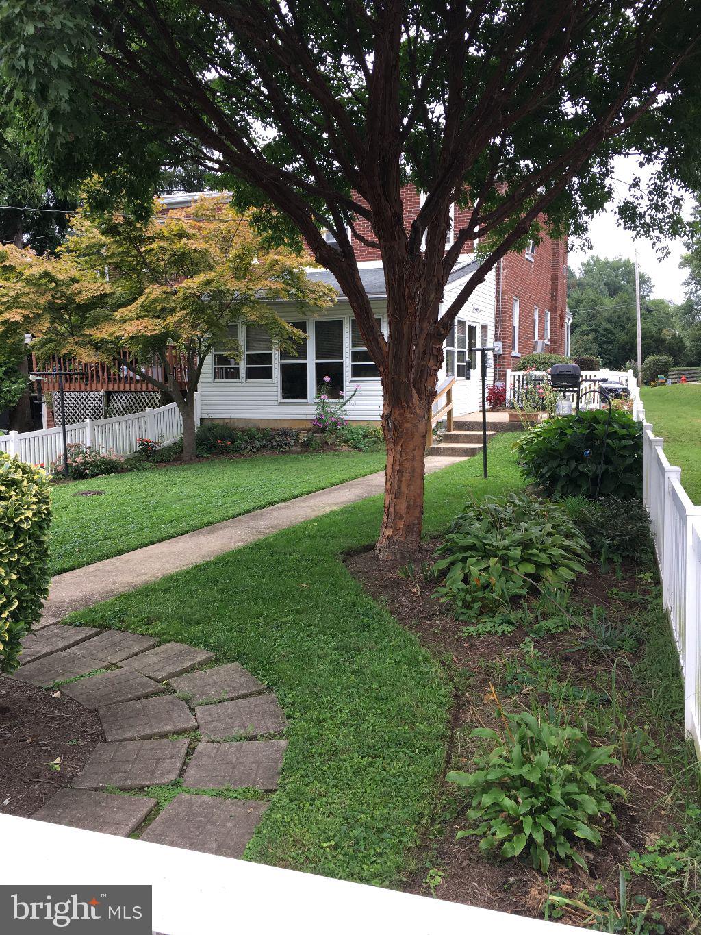 HAMILTON PARK - Residential