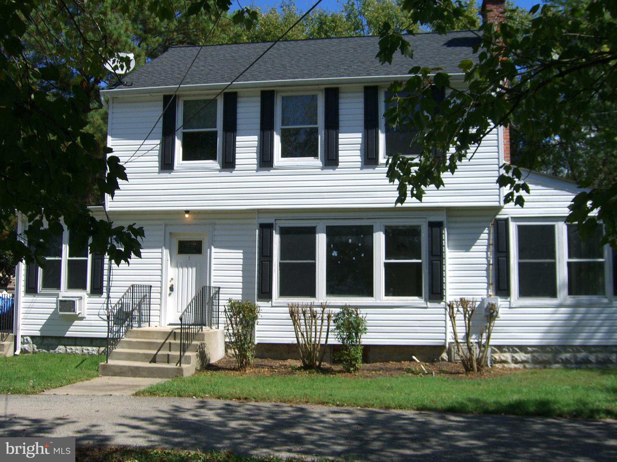 THIS 4 BEDROOM 2 BATH 2-STORY FEATURES A WOOD BURNING FIREPLACE IN LIVING ROOM = FORMAL DINING ROOM = SEPARATE LAUNDRY ROOM = 2 ENCLOSED SIDE PORCHES = 18' X 36' DETACHED GARAGE WITH 13' CEILING HEIGHT WITH A 18' X 20 ' ADDITION WITH UPSTAIRS STORAGE ALL IN THE QUIET TOWN OF HUGHESVILLE.  THE HOME USE IS CR "COMMERCIAL / RESIDENTAL".