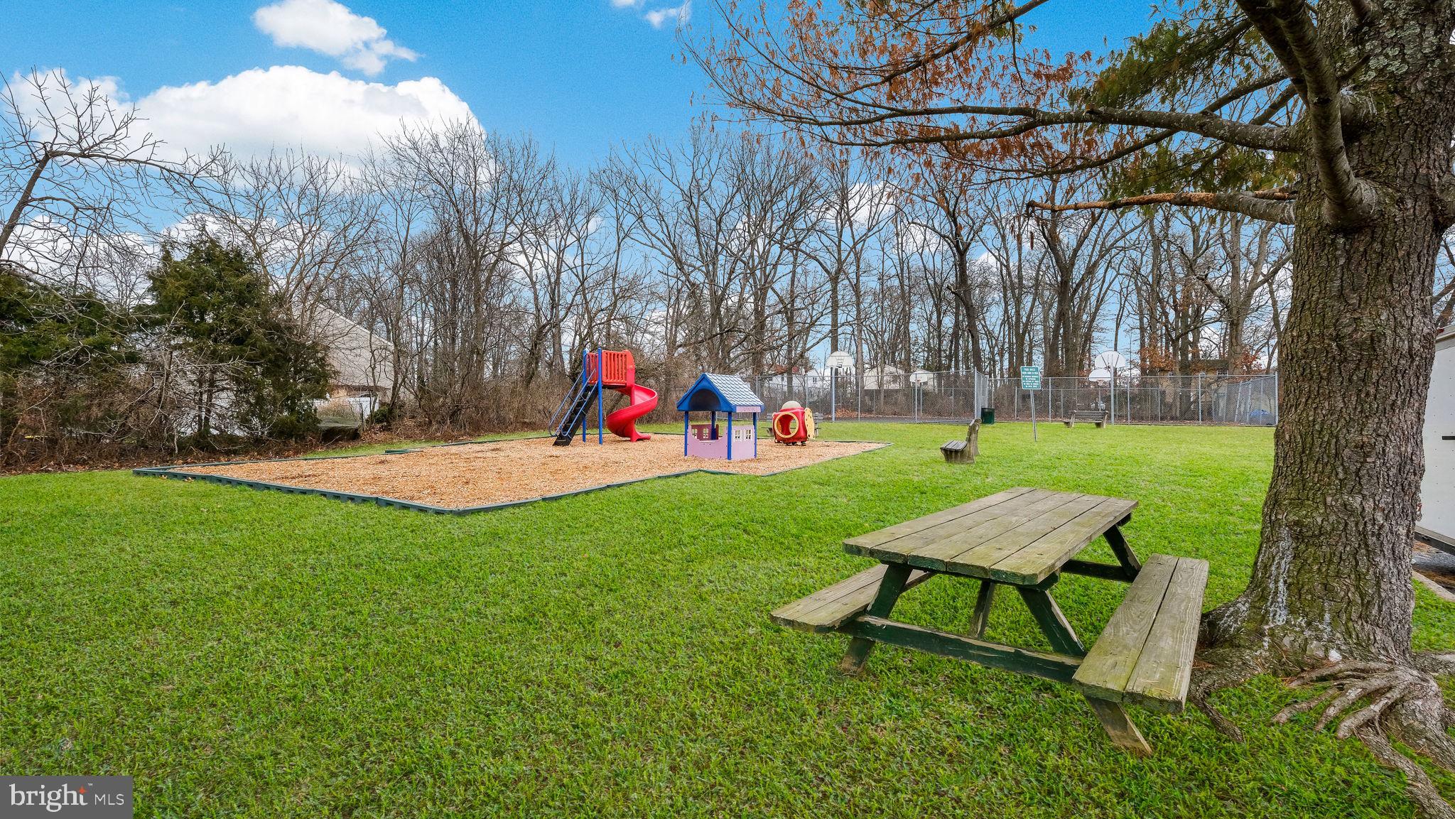 CEDAR HILL - Residential