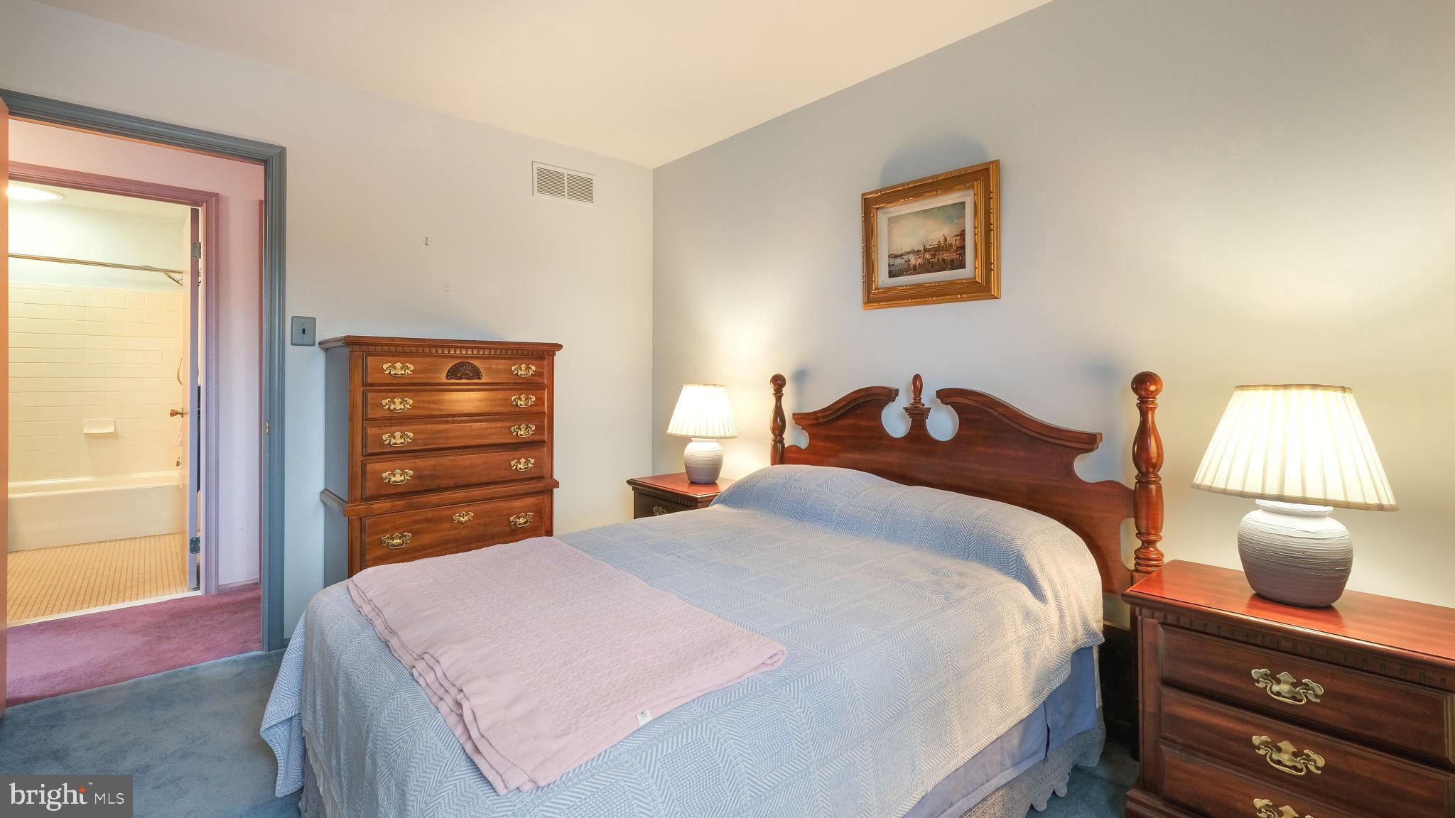 CEDAR HILL - Residential