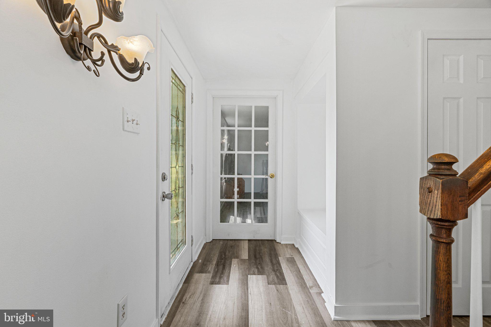 GLADE MANOR - Residential