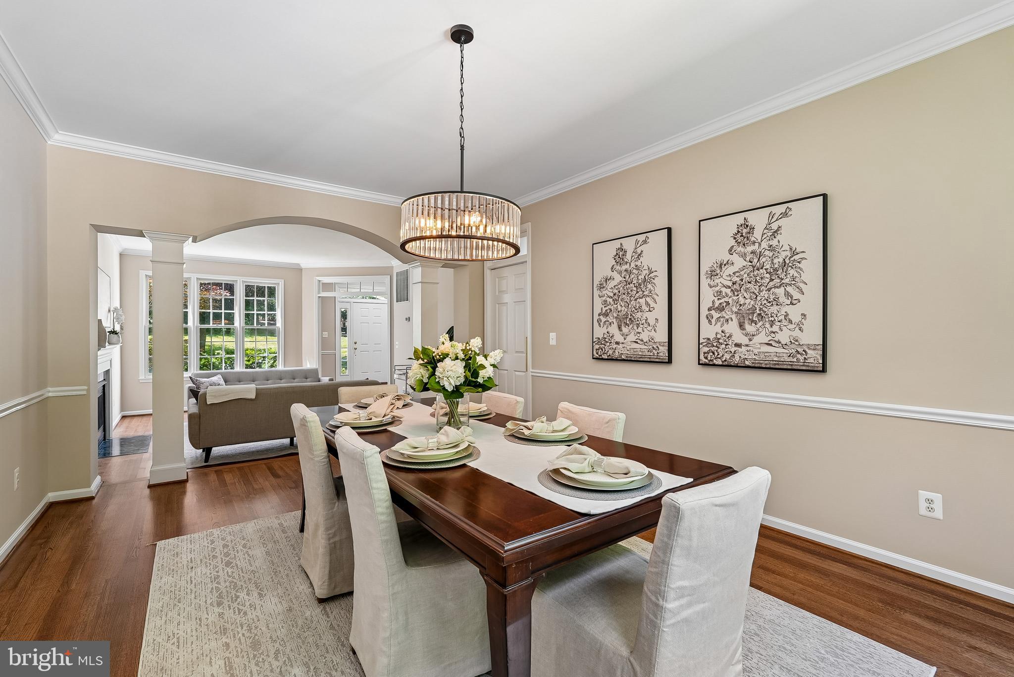 CROSSFIELDS - Residential