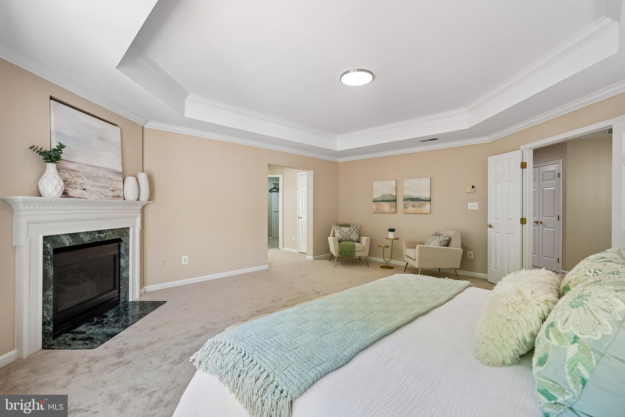 CROSSFIELDS - Residential