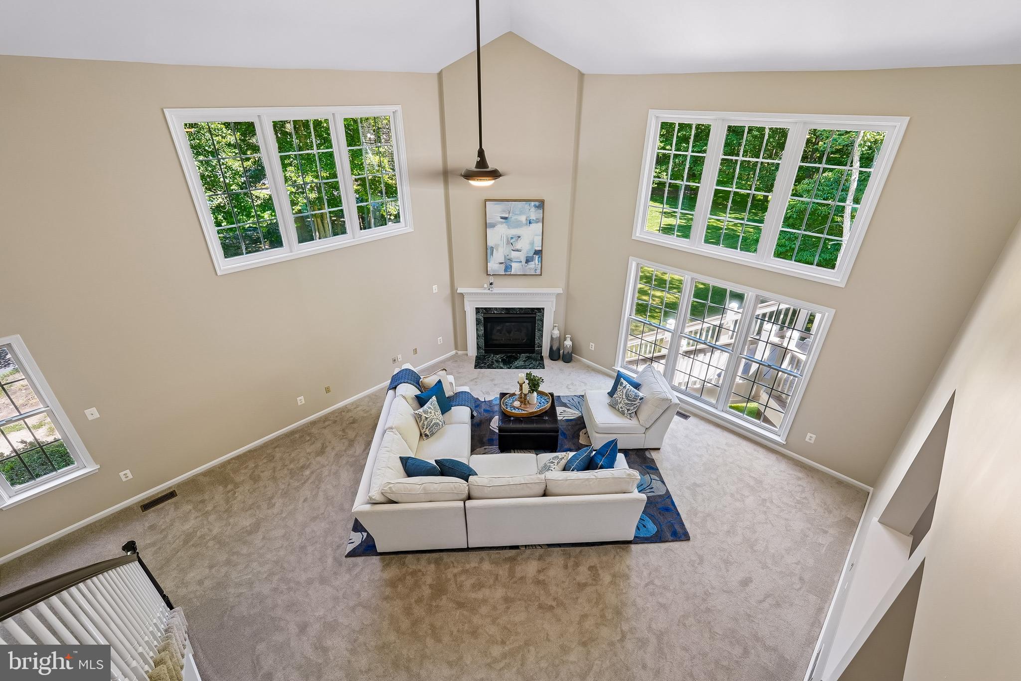 CROSSFIELDS - Residential