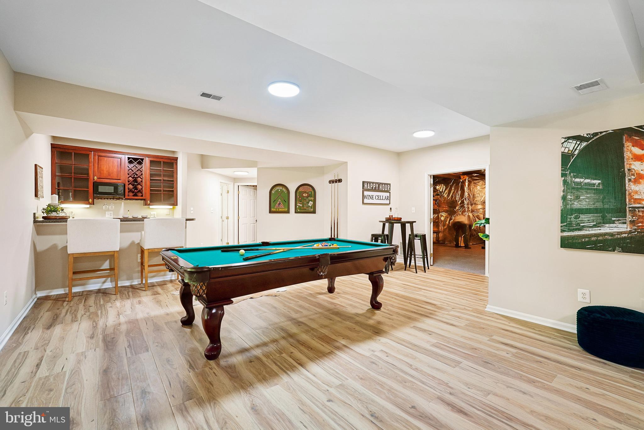 CROSSFIELDS - Residential