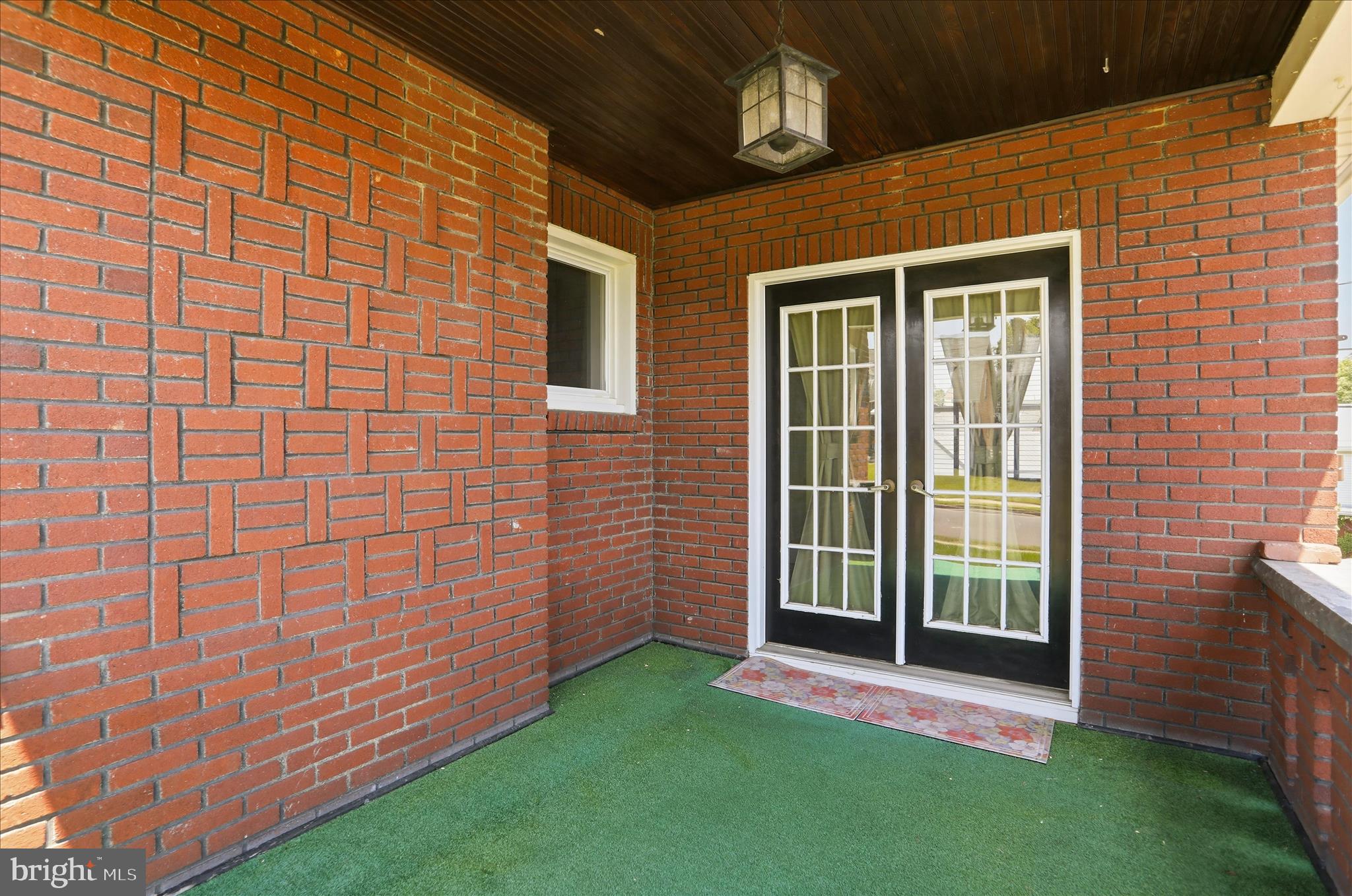 JOHNSON HEIGHTS - Residential
