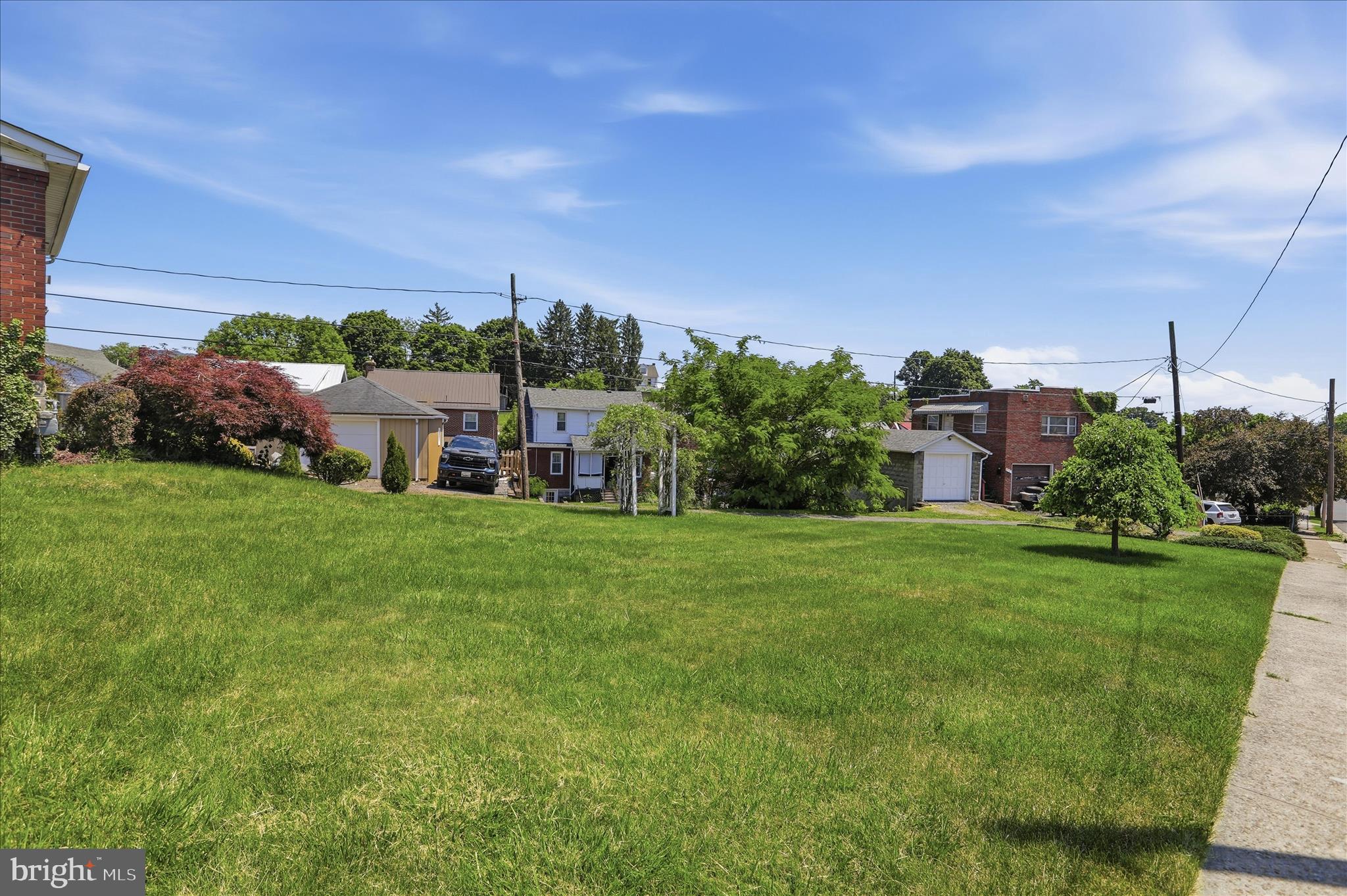 JOHNSON HEIGHTS - Residential