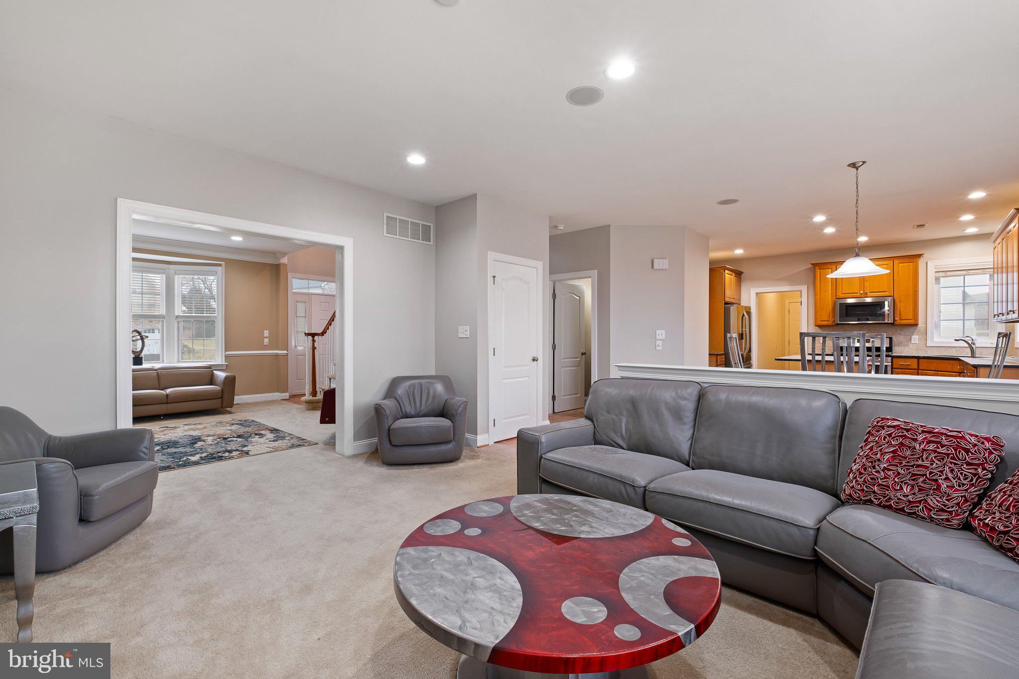HIGH POINTE AT ST GE - Residential