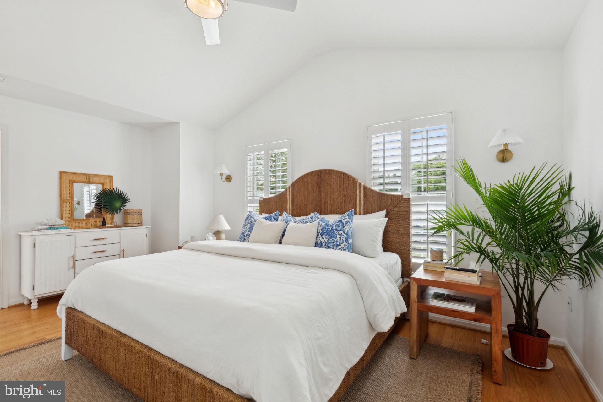 EASTPORT - Residential