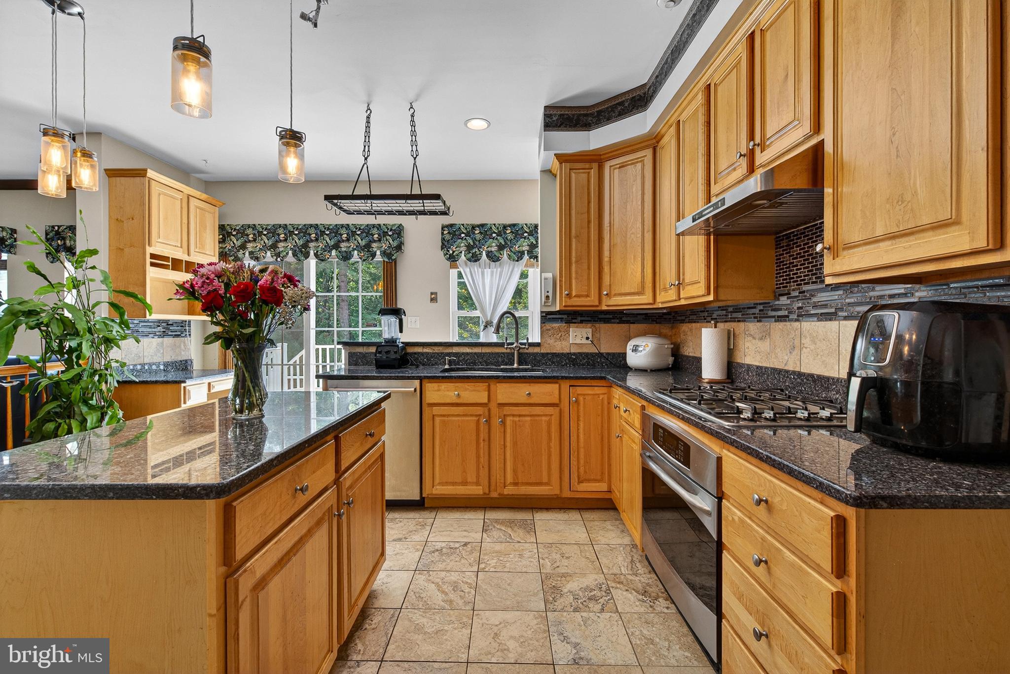SPRINGHOUSE STATION - Residential