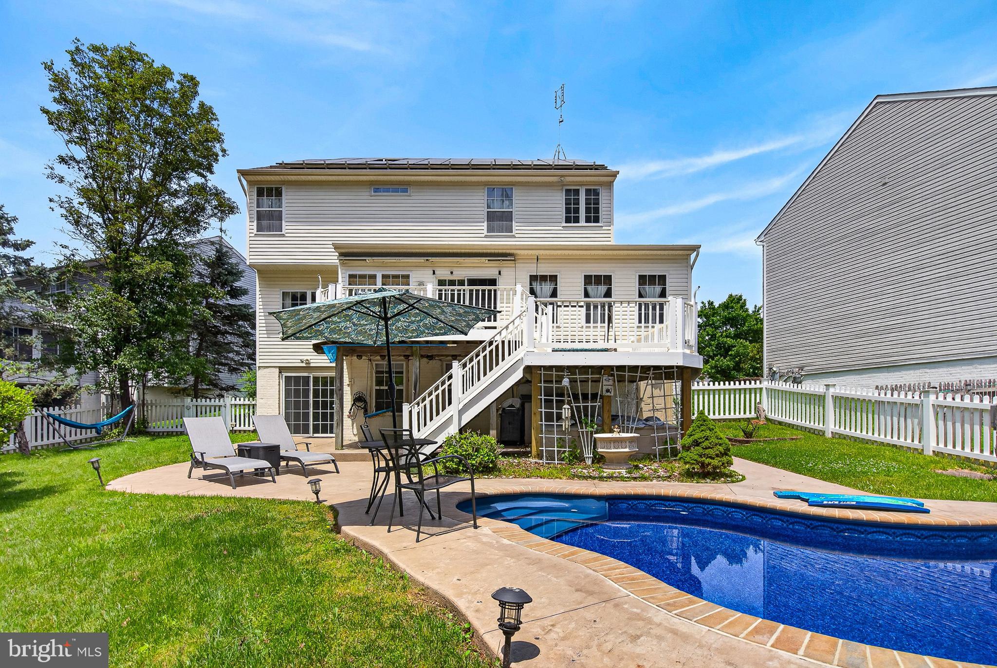 SPRINGHOUSE STATION - Residential