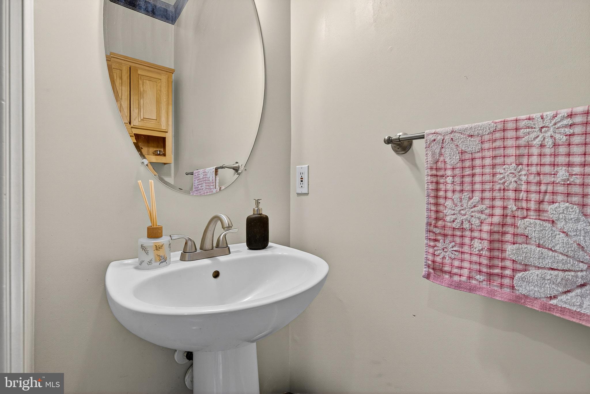SPRINGHOUSE STATION - Residential