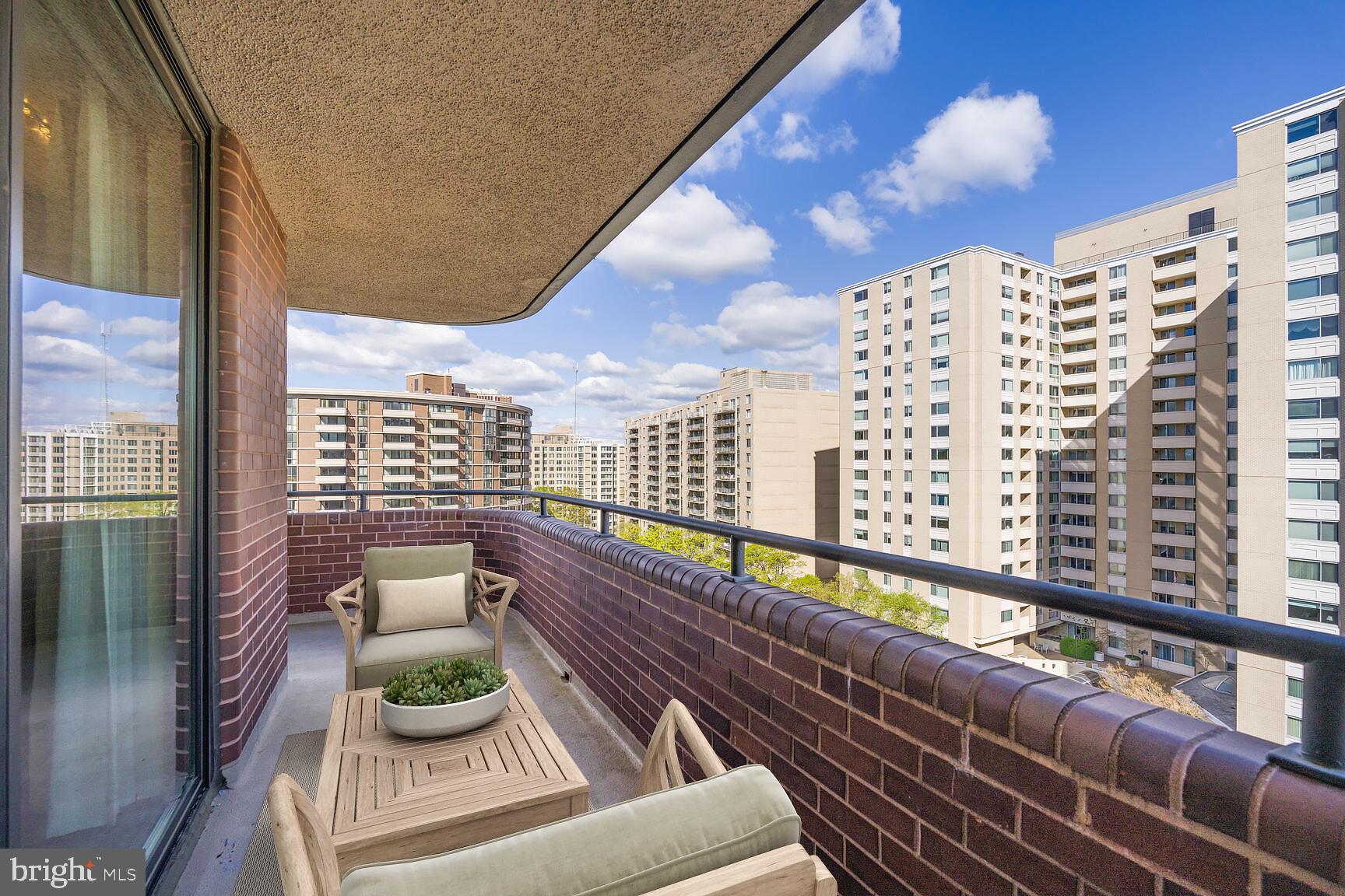 FRIENDSHIP HEIGHTS - Residential