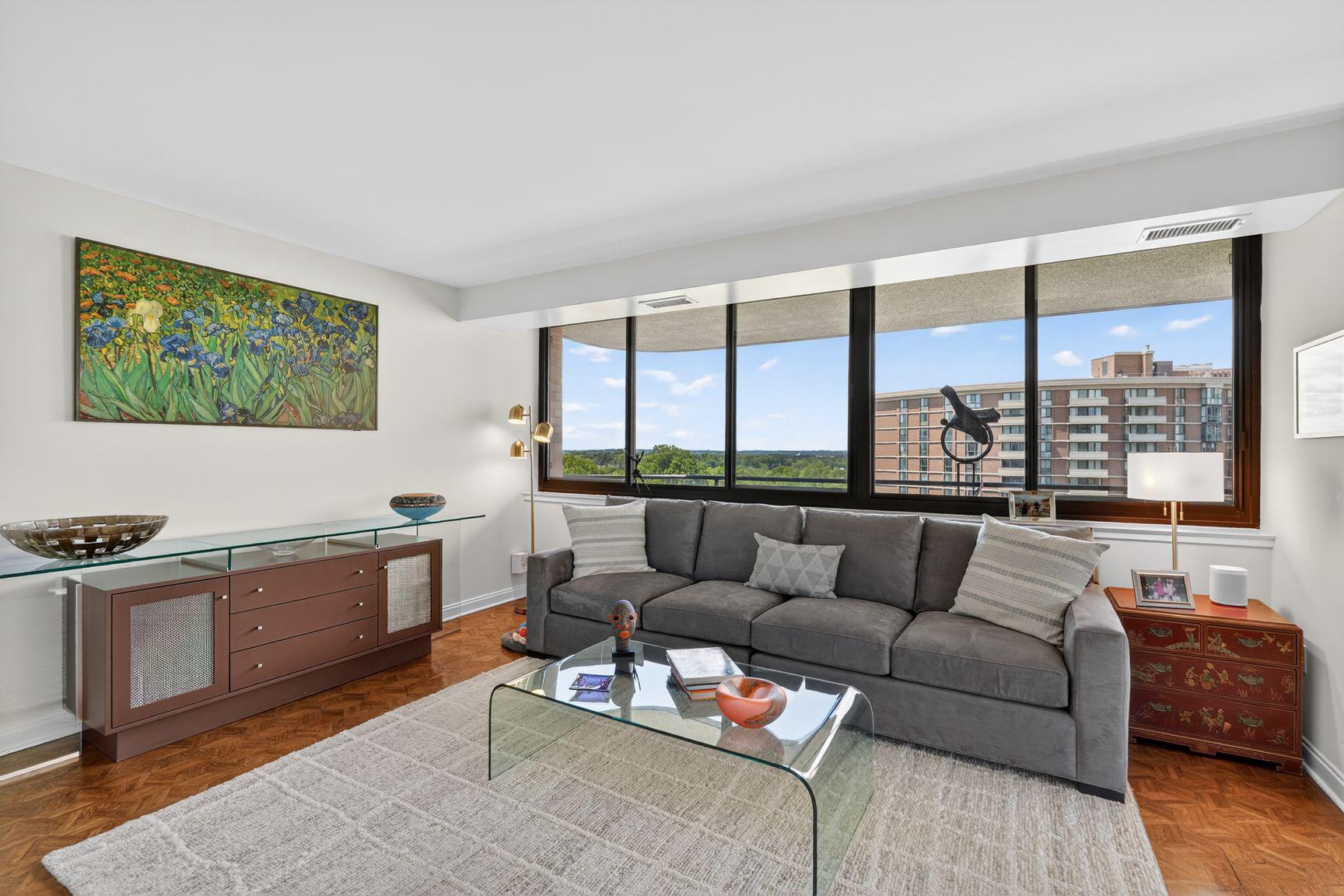 FRIENDSHIP HEIGHTS - Residential