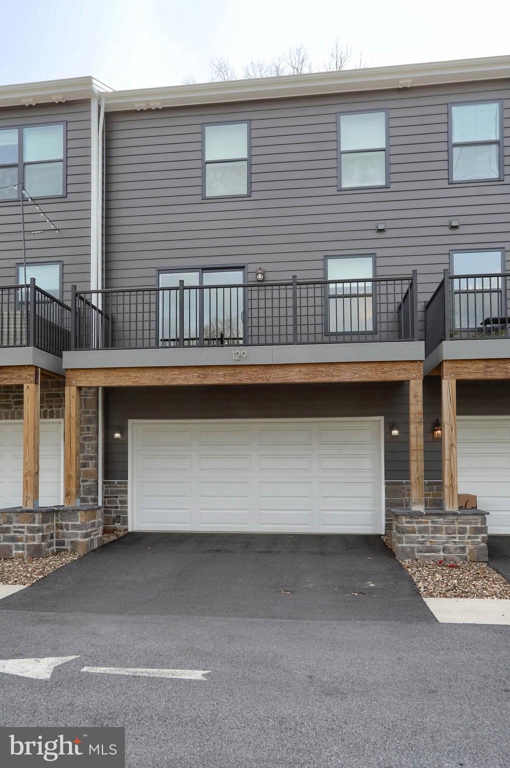 HIGH POINTE IN HERSHEY - Residential Lease