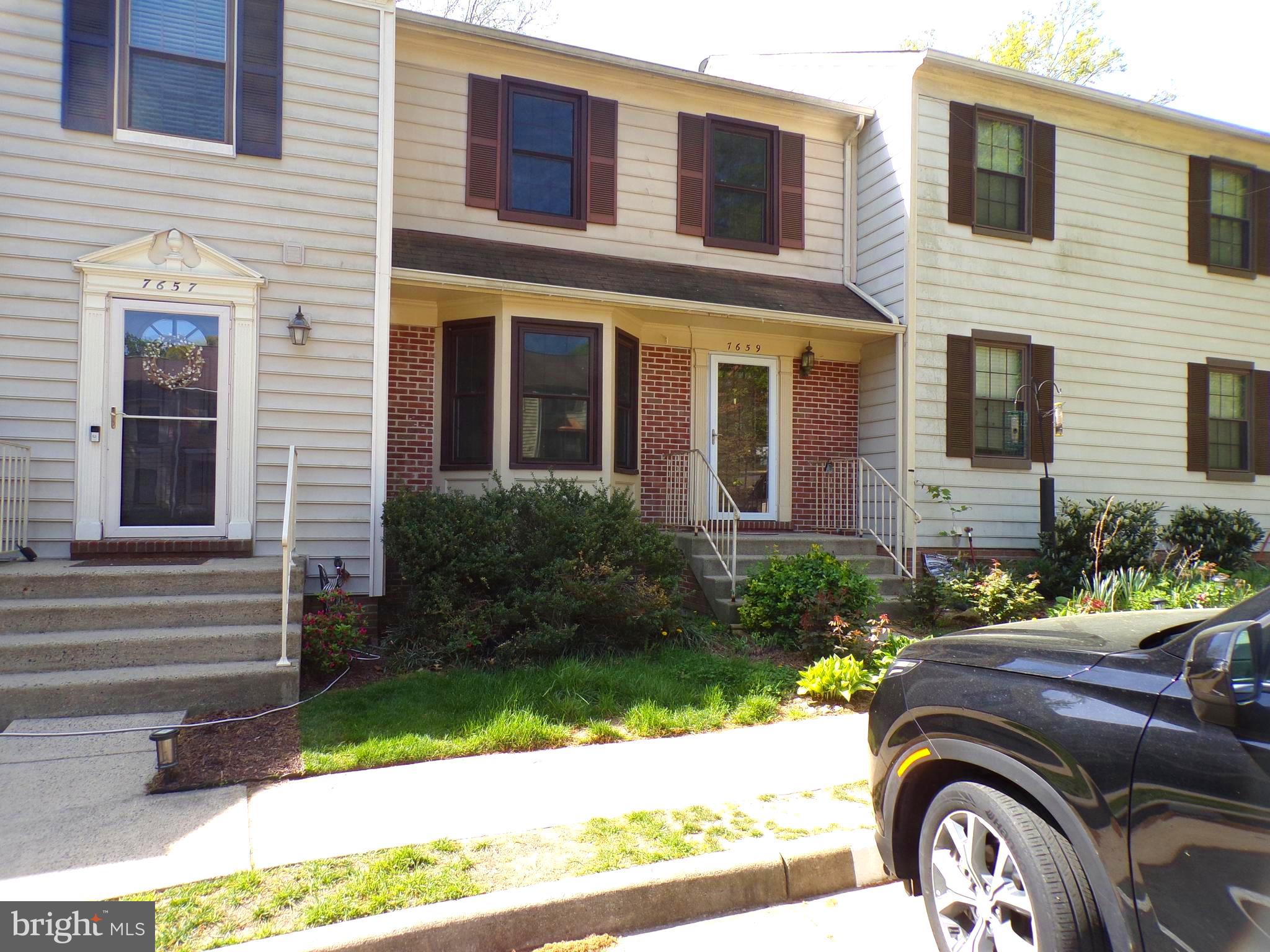 SPRINGFIELD OAKS - Residential