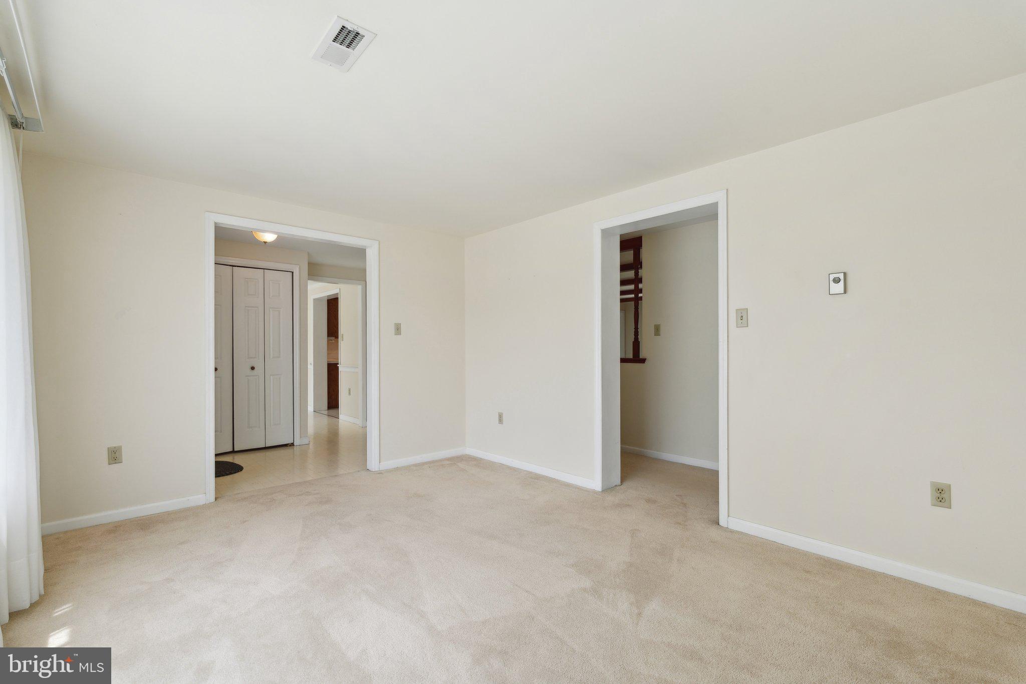 LOVETTSVILLE - Residential Lease