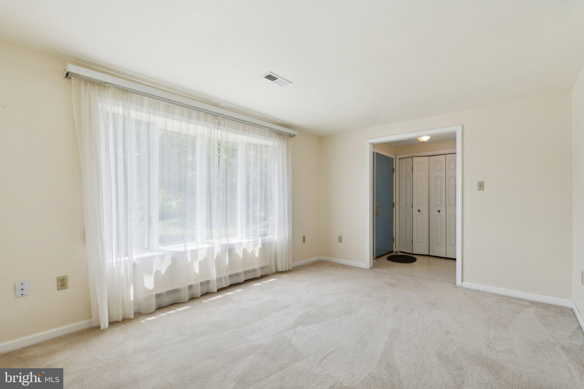 LOVETTSVILLE - Residential Lease