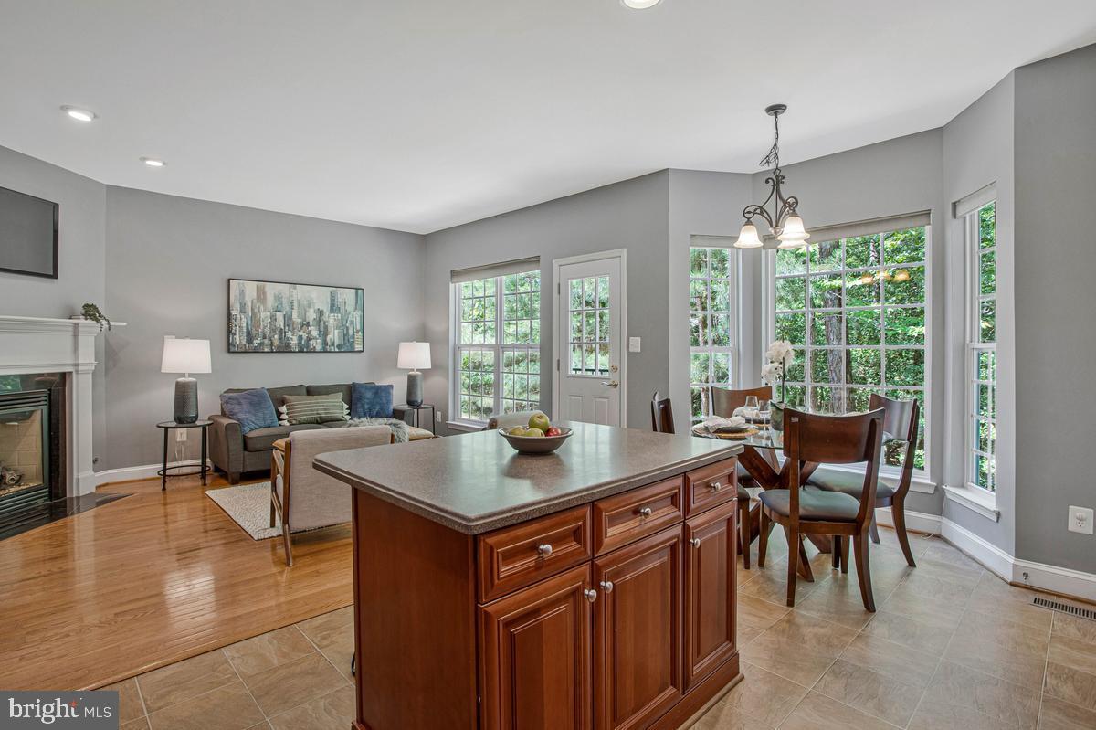 DAHLIA PARK OF WILDEWOOD - Residential