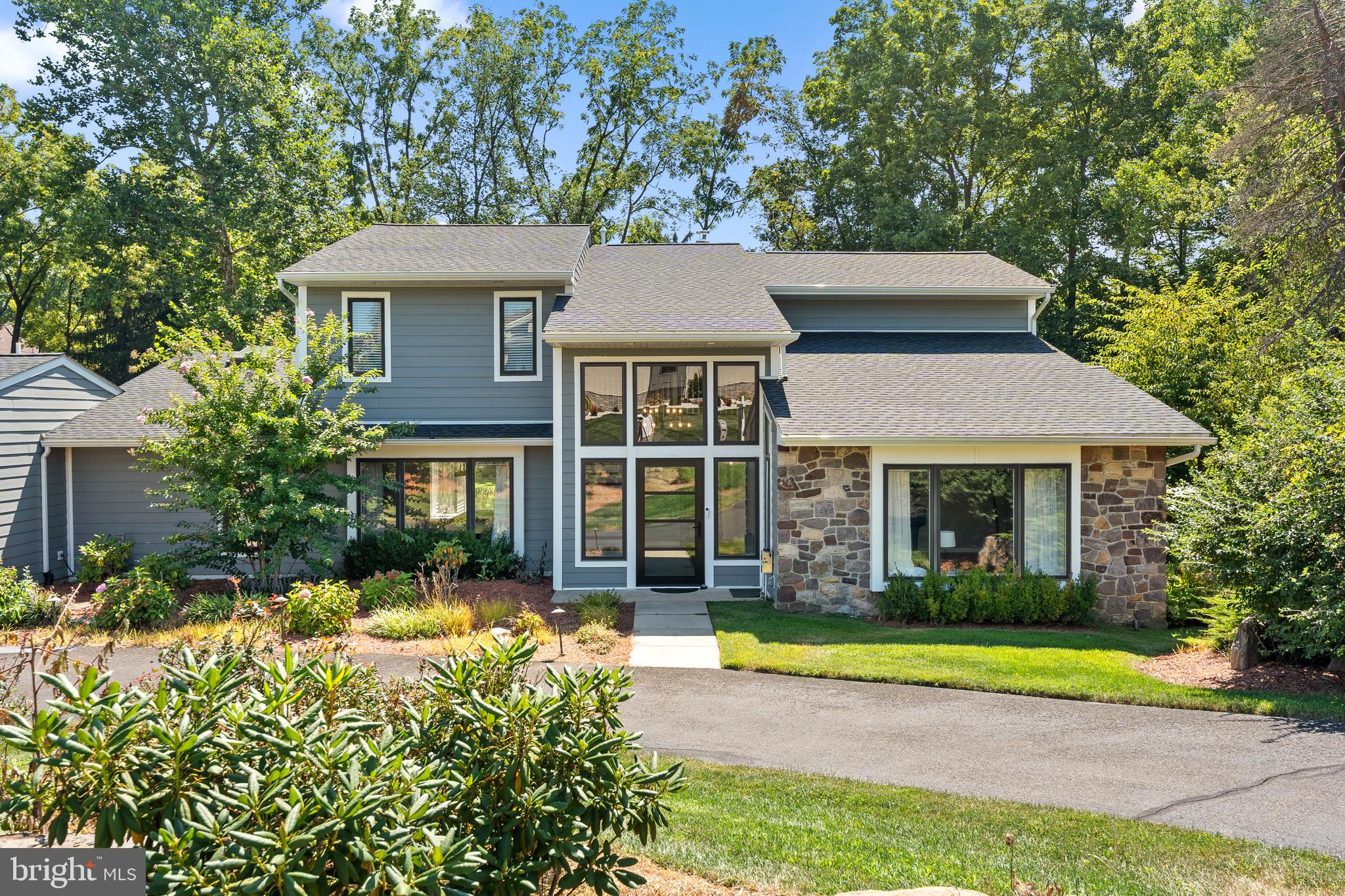 LONG LANE FARMS 1 - Residential