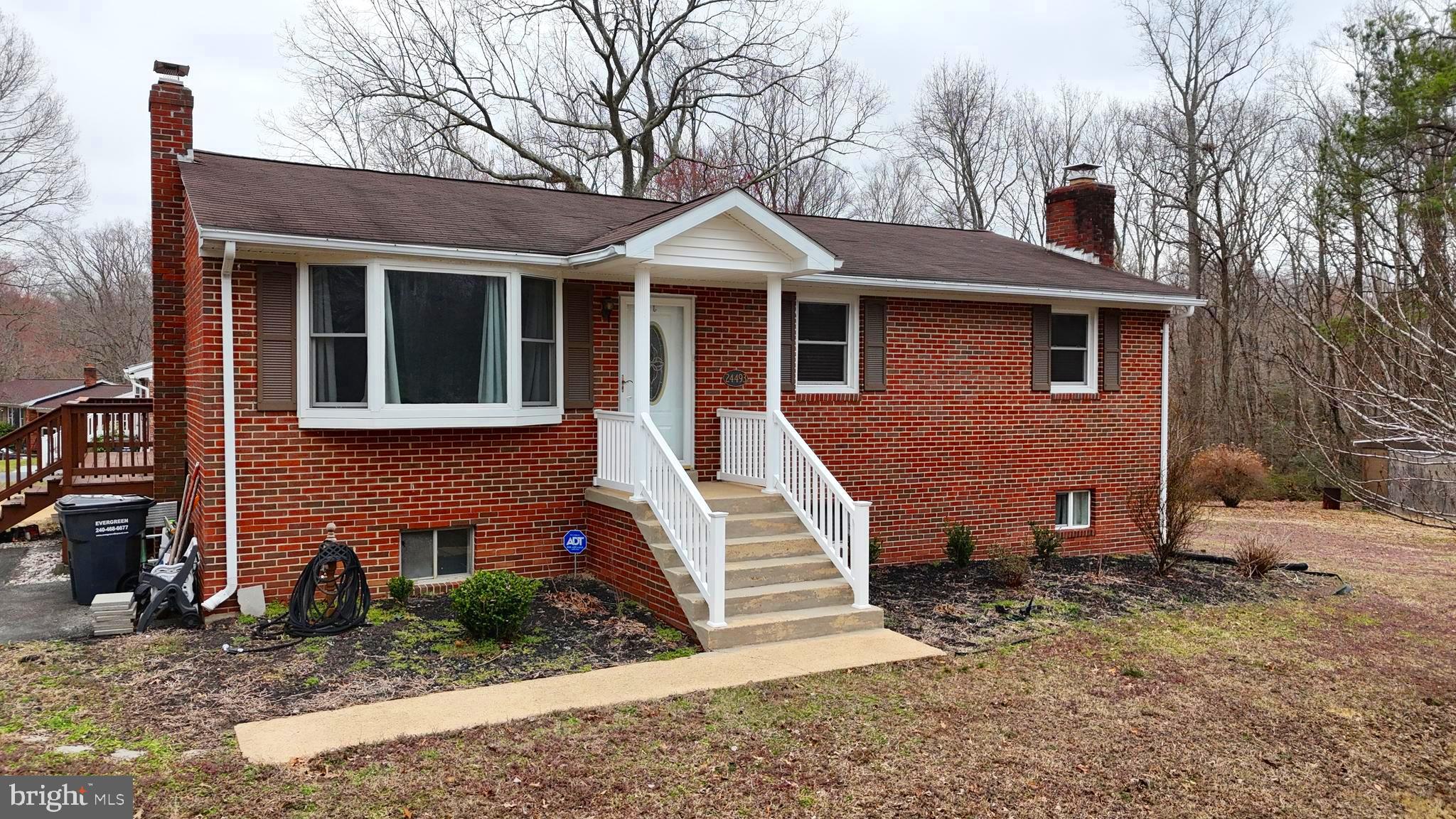RED HILL - Residential