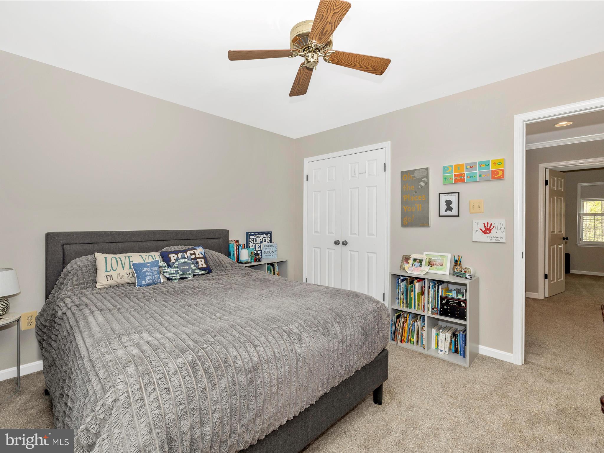 WHITE OAKS - Residential