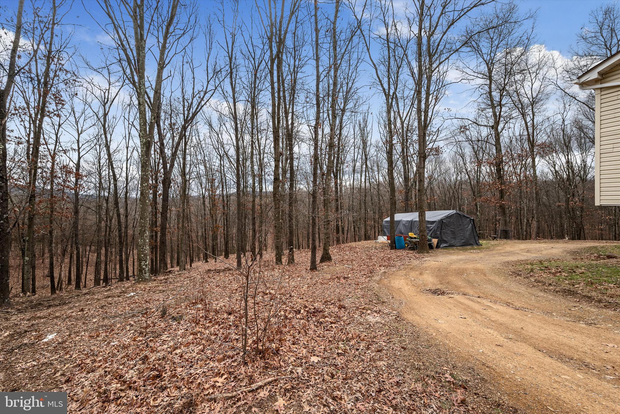 SLEEPY KNOLLS - Residential