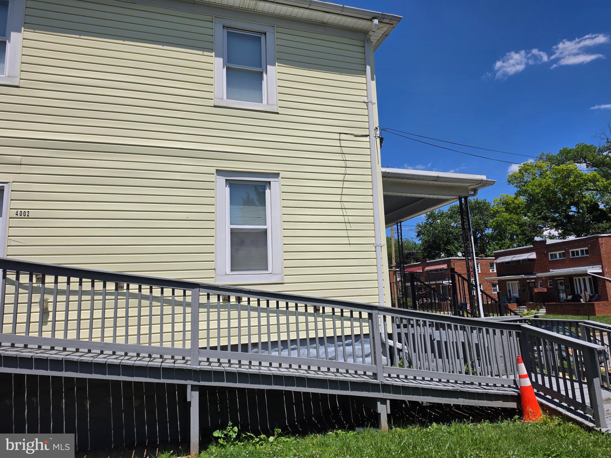 ARLINGTON - Residential