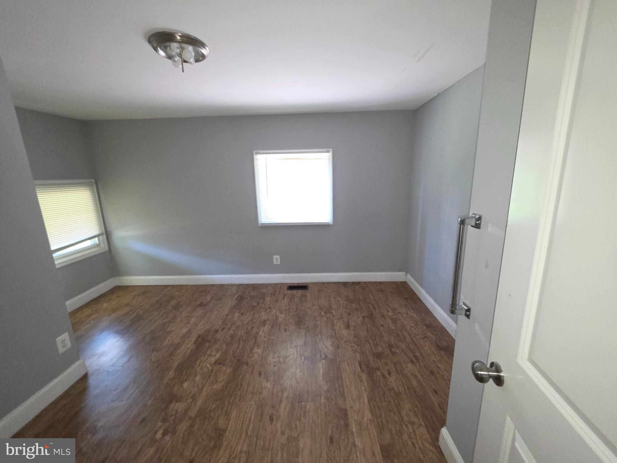 ARLINGTON - Residential
