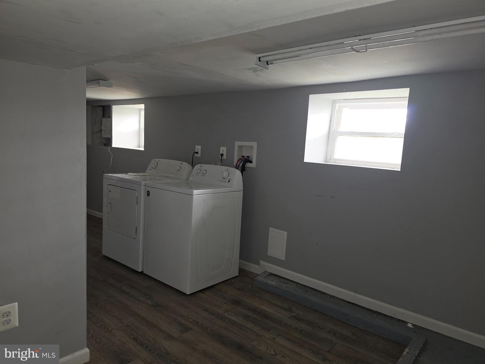 ARLINGTON - Residential