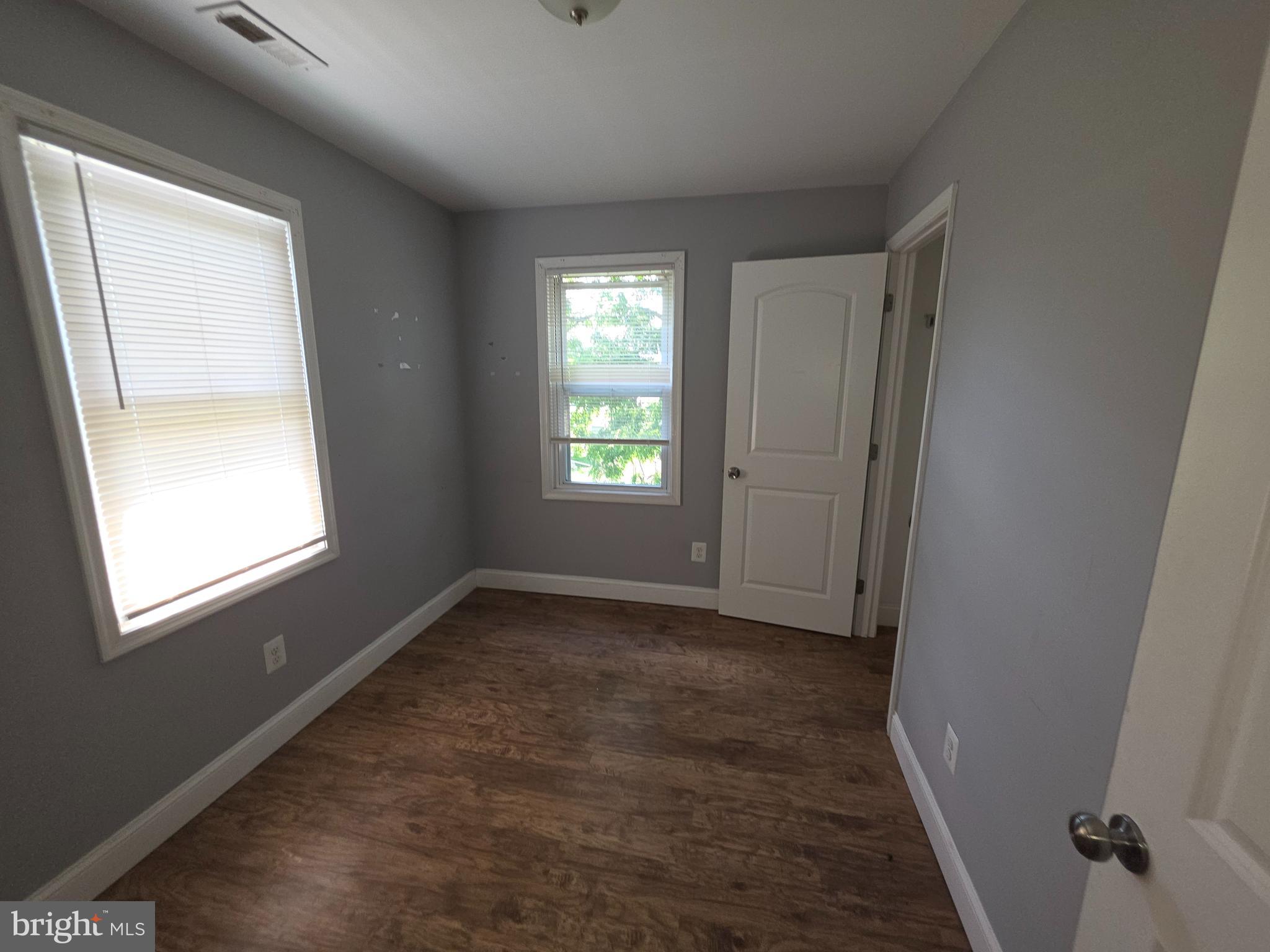 ARLINGTON - Residential