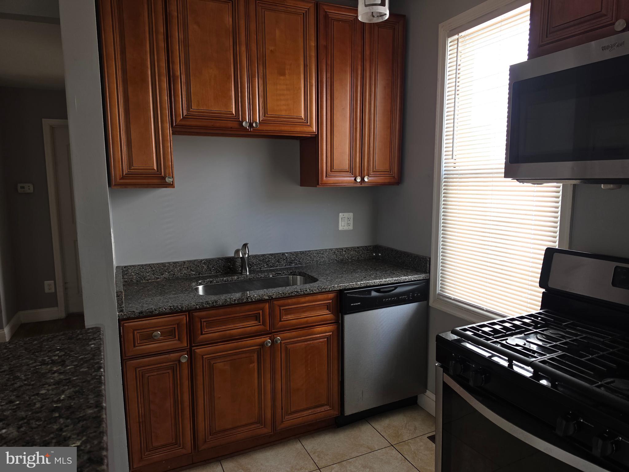 ARLINGTON - Residential