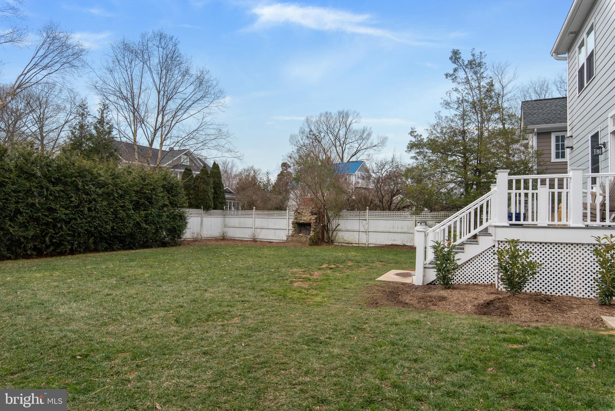 BACK BAY BEACH - Residential