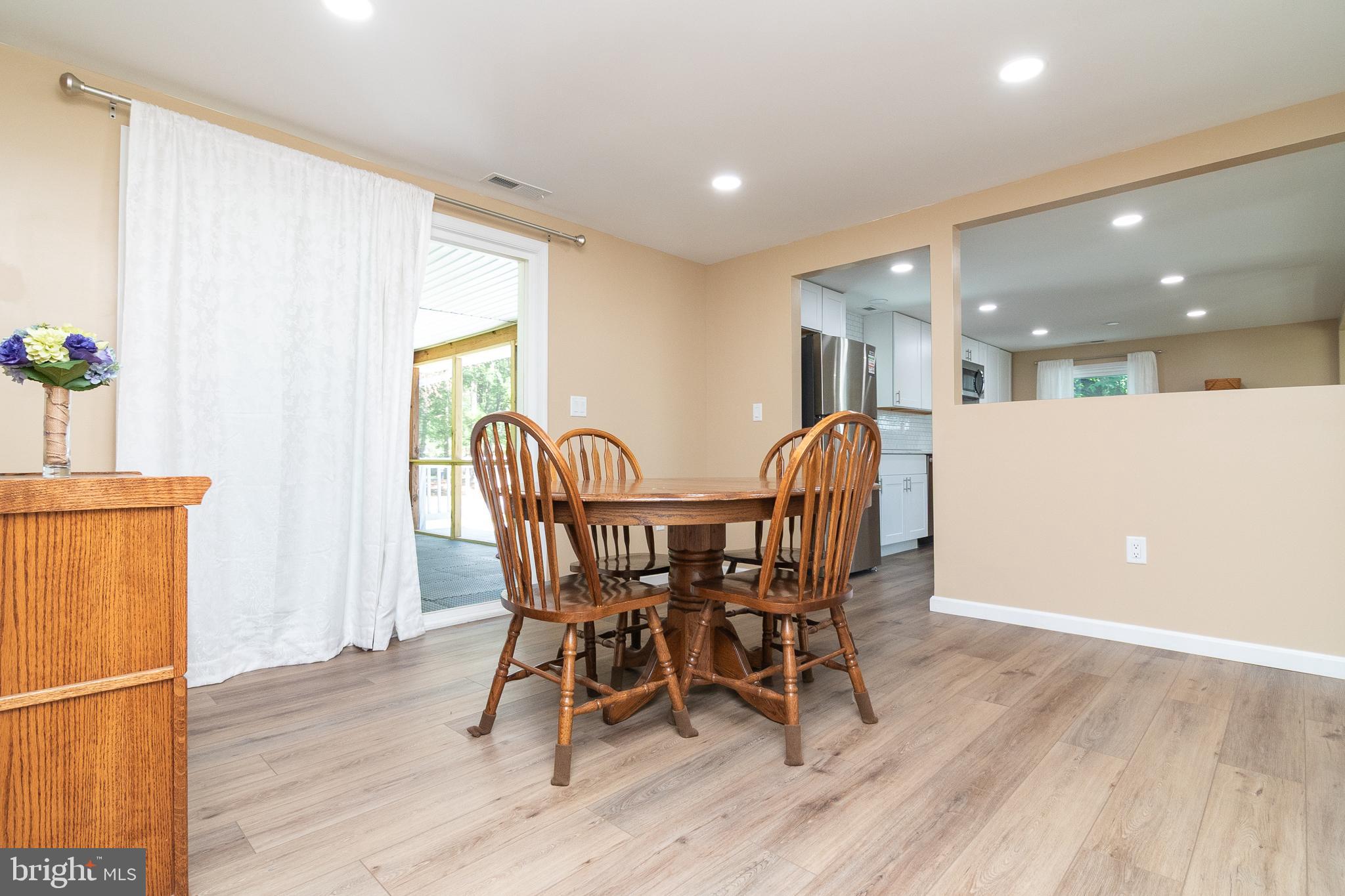 DENTON MANOR - Residential