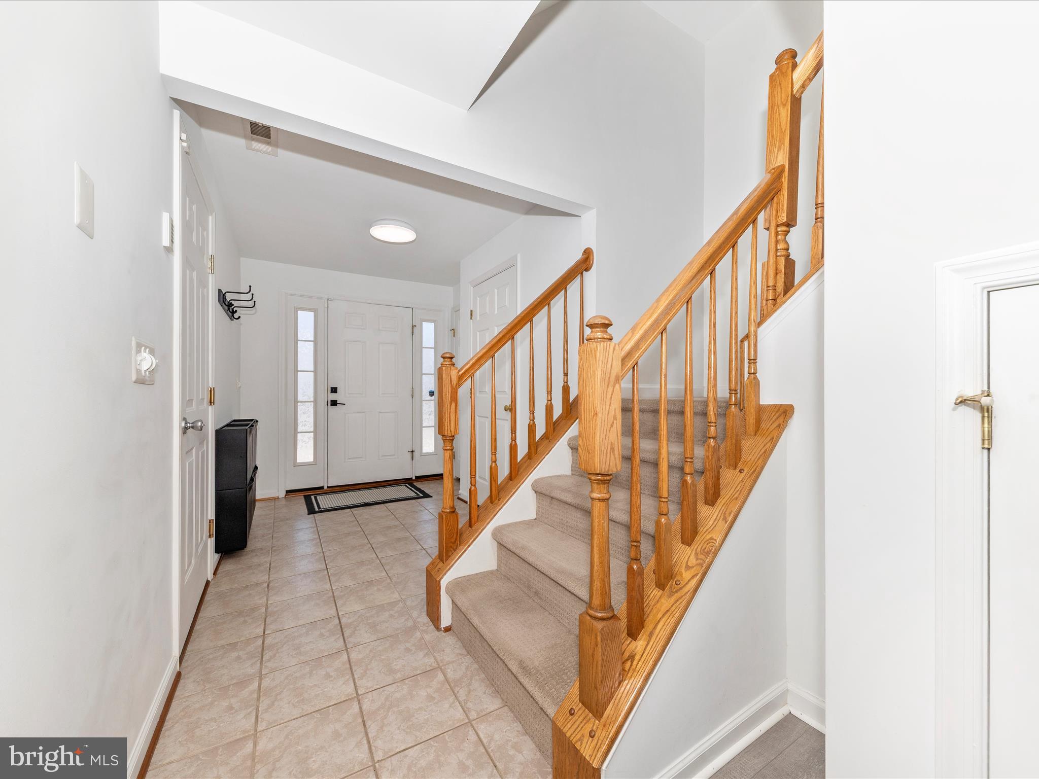 LAKELAND PLACE - Residential