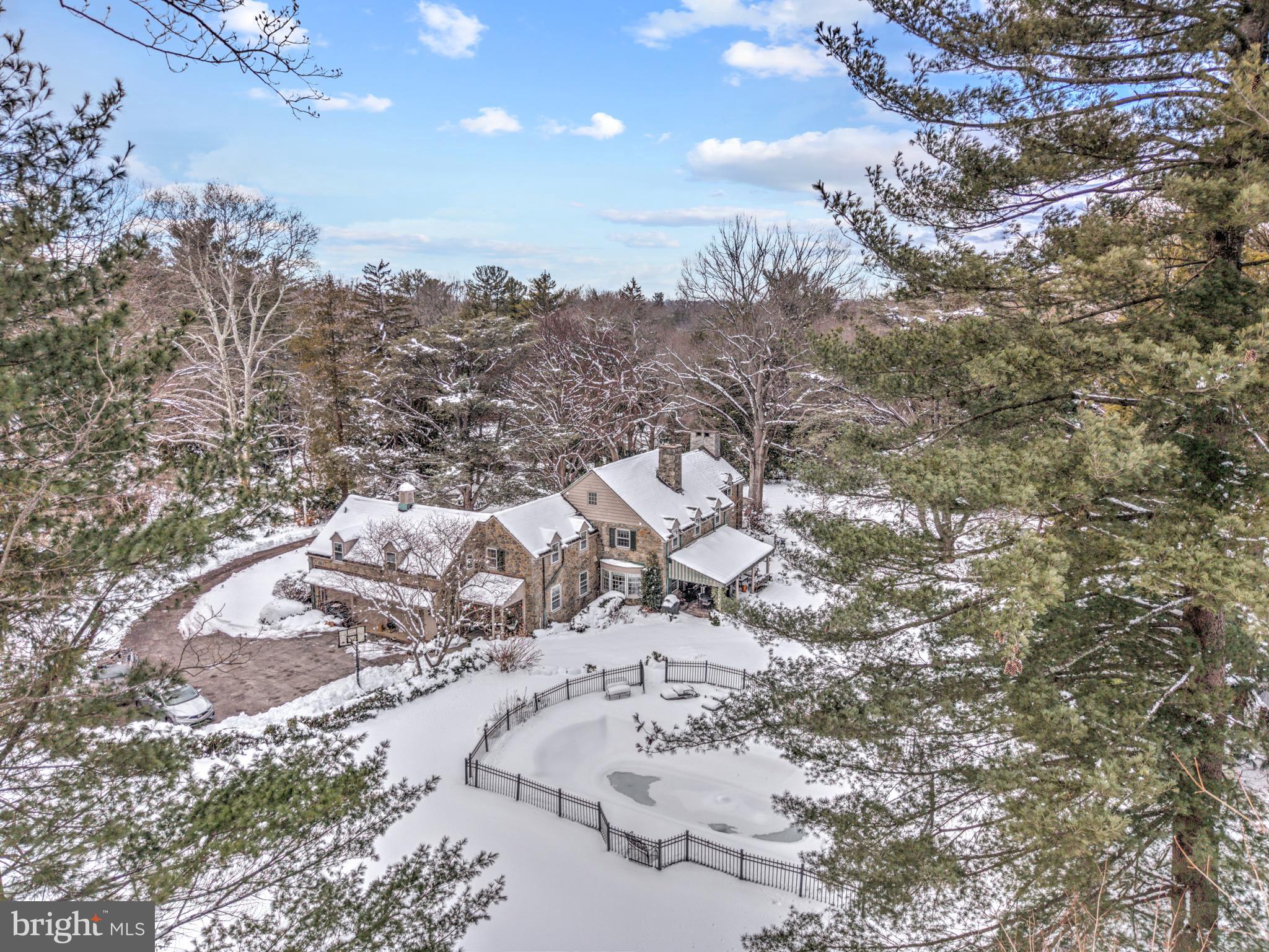 BRYN MAWR - Residential