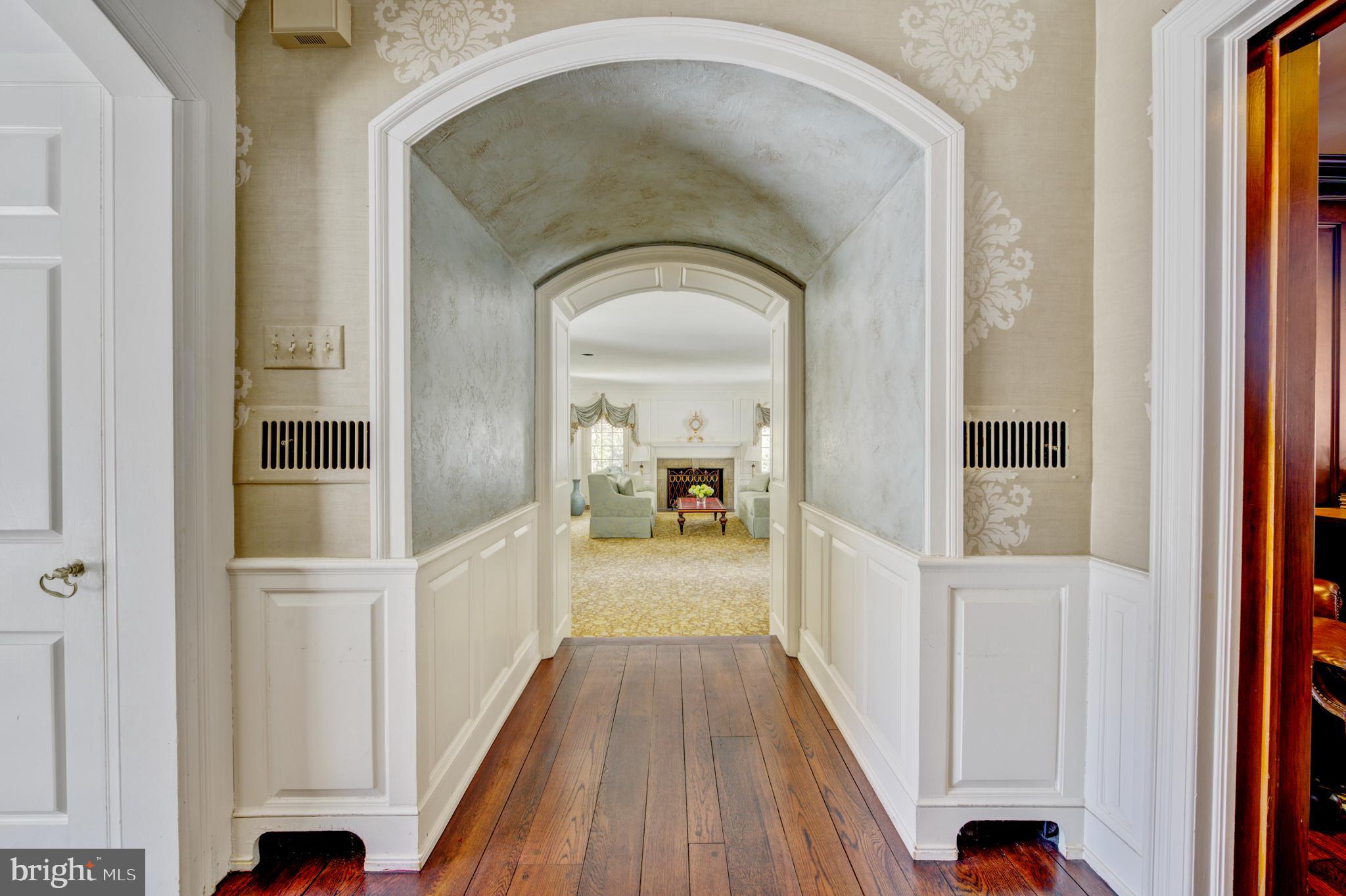 BRYN MAWR - Residential