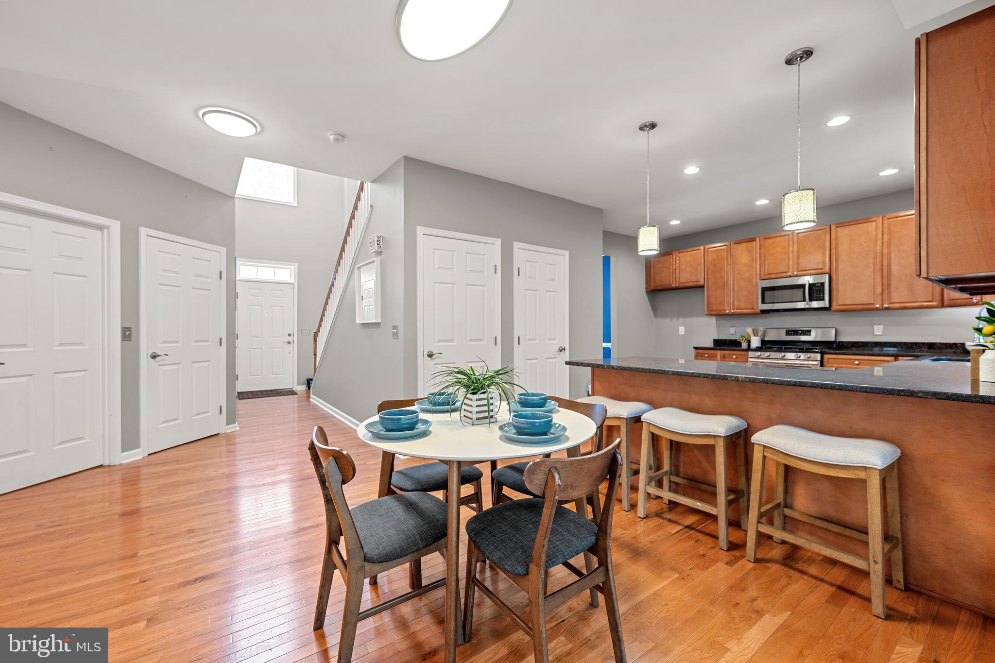LORTON TOWN CENTER - Residential