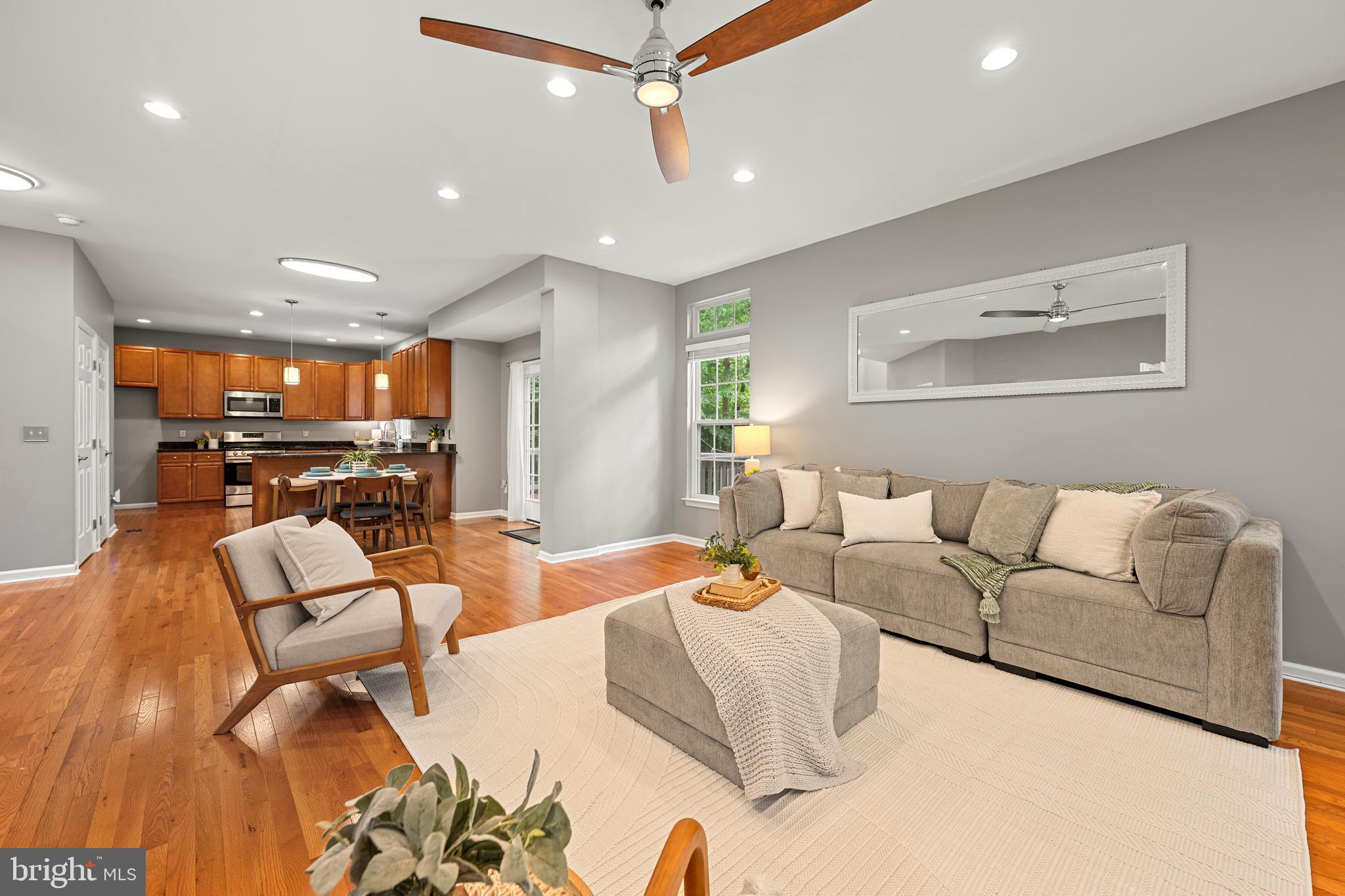 LORTON TOWN CENTER - Residential