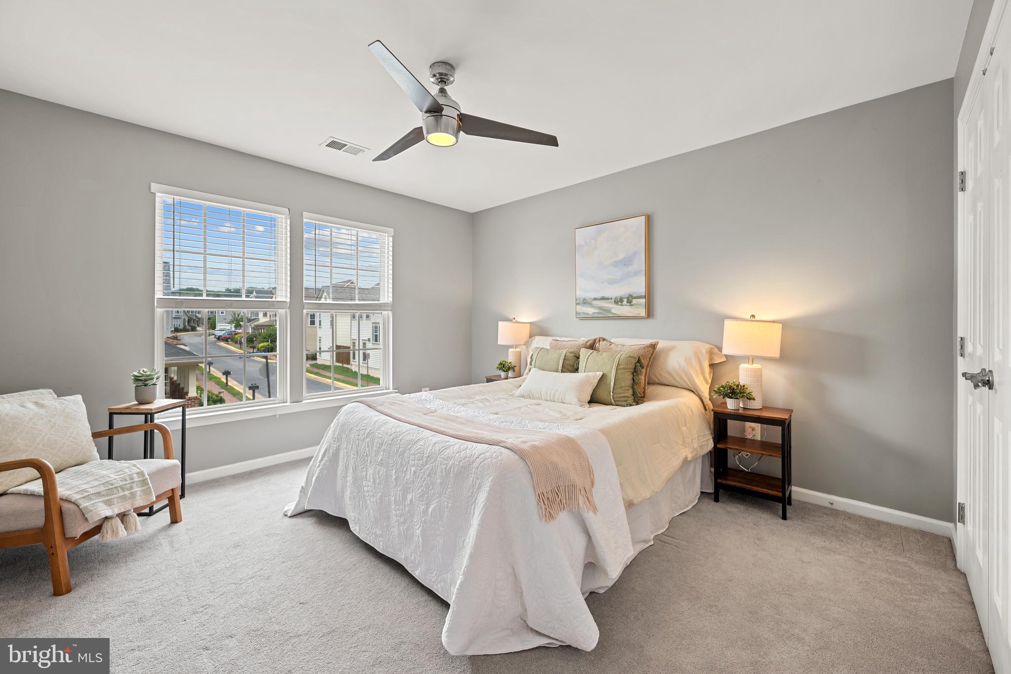 LORTON TOWN CENTER - Residential