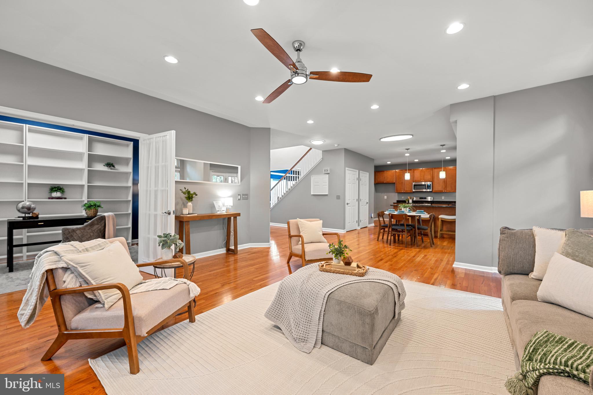 LORTON TOWN CENTER - Residential