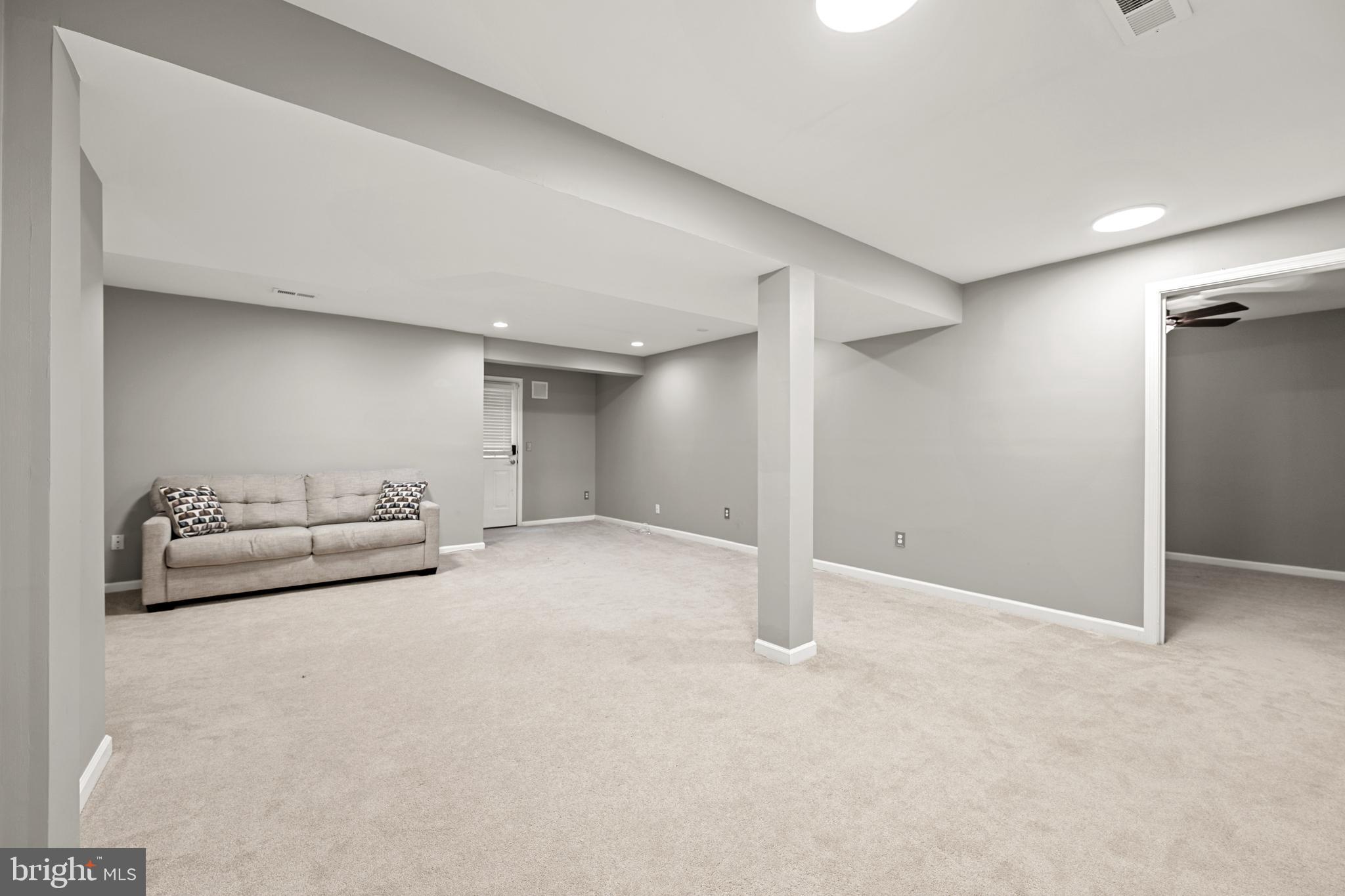 LORTON TOWN CENTER - Residential