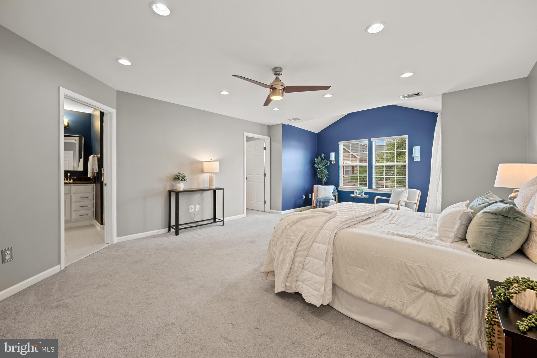 LORTON TOWN CENTER - Residential