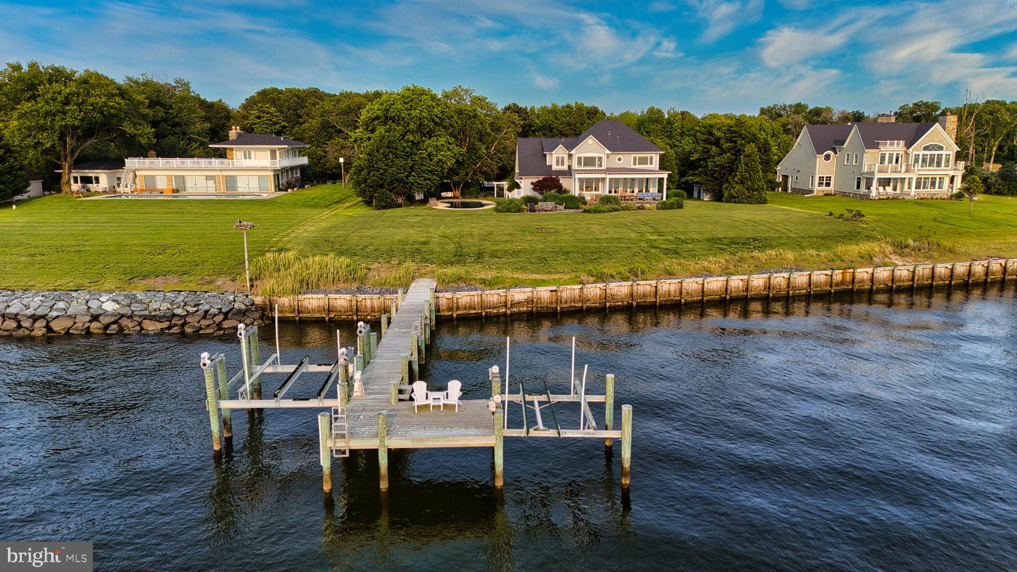 BLOODY POINT FARM - Residential
