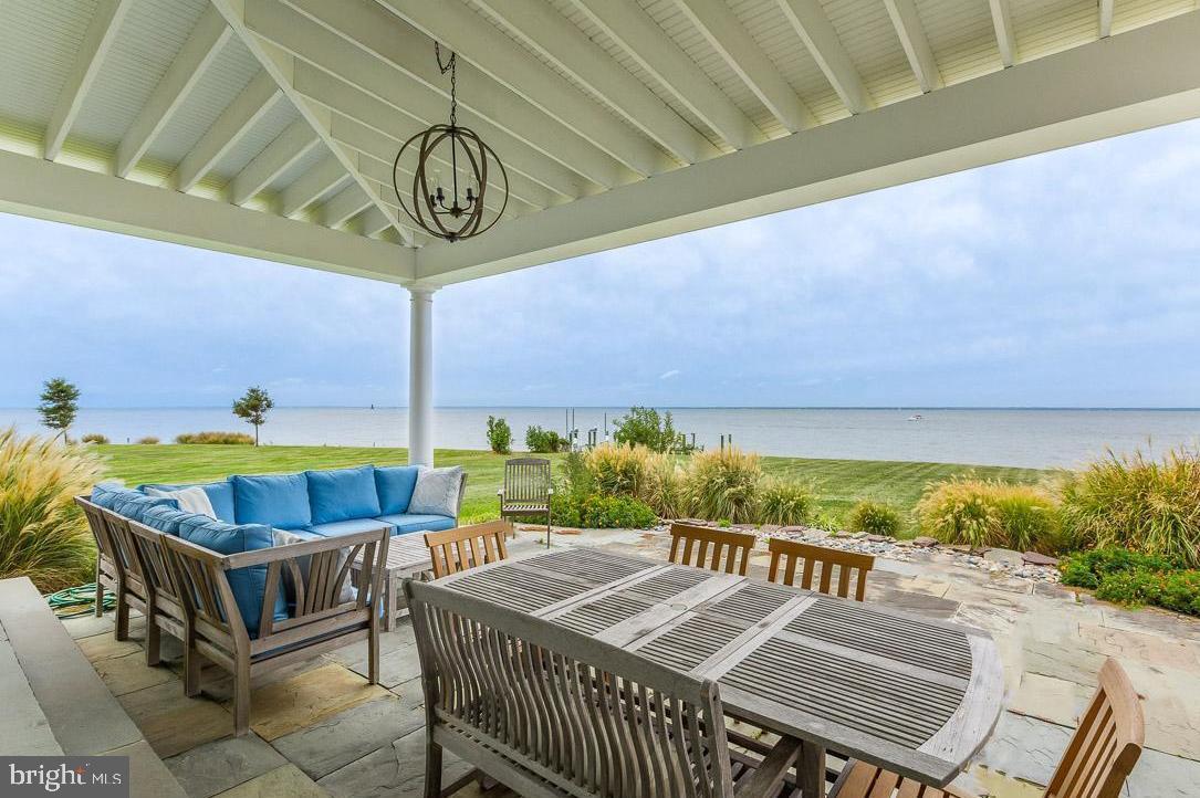 BLOODY POINT FARM - Residential