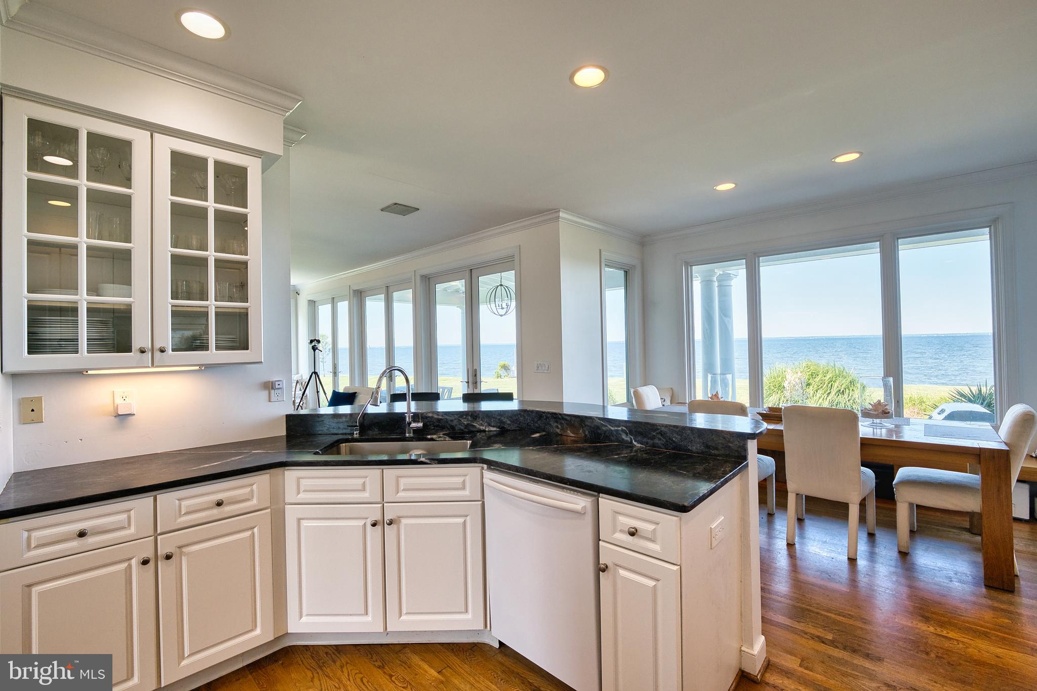BLOODY POINT FARM - Residential