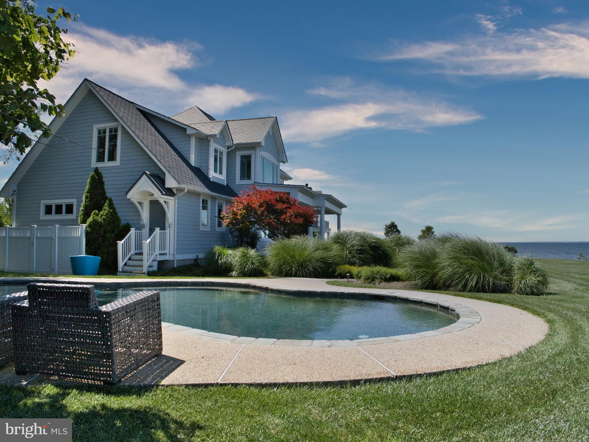 BLOODY POINT FARM - Residential