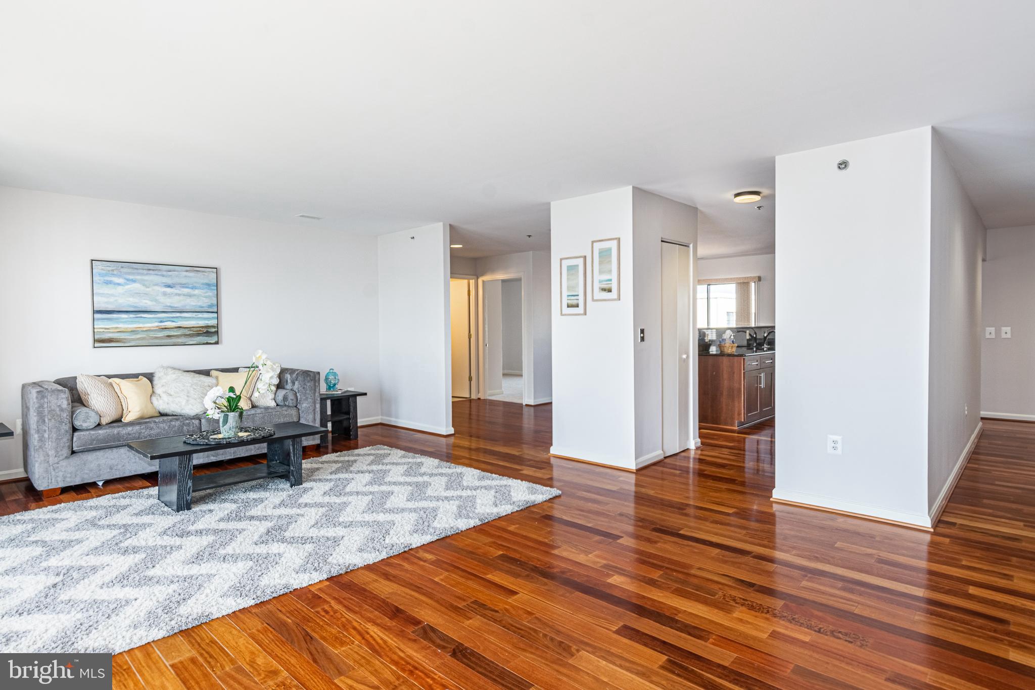 LIGHTHOUSE LANDING - Residential