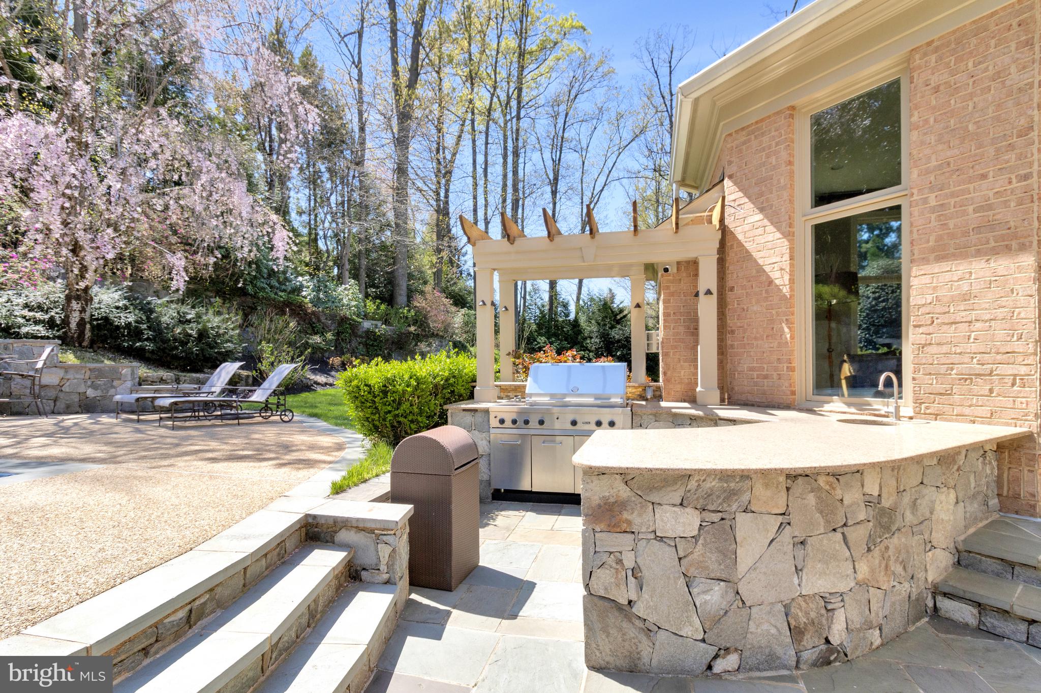 THE RESERVE - Residential