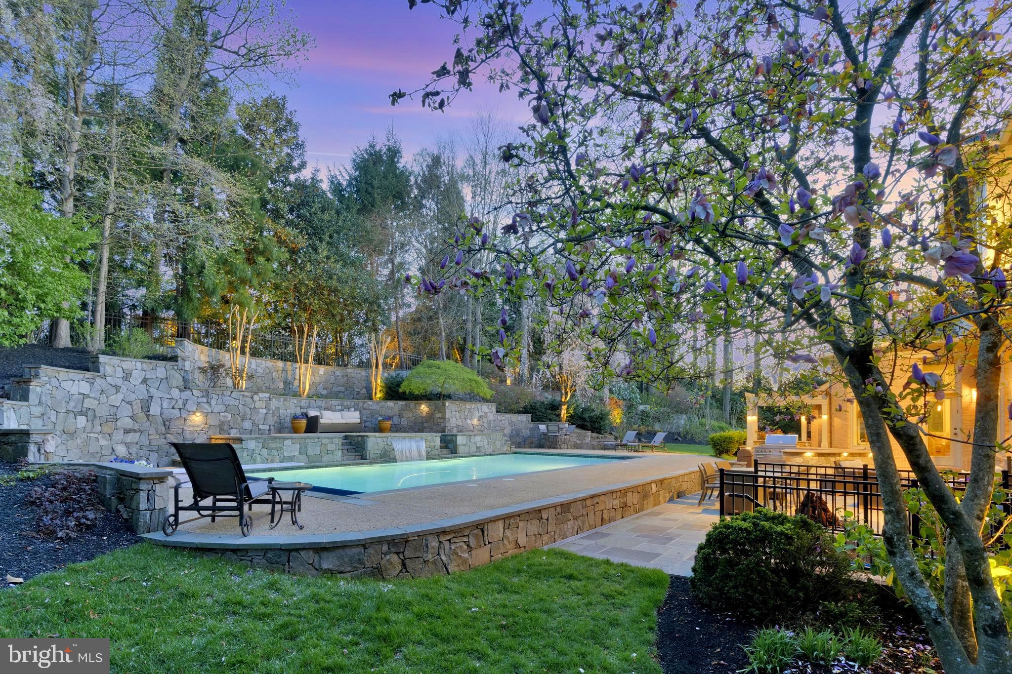 THE RESERVE - Residential